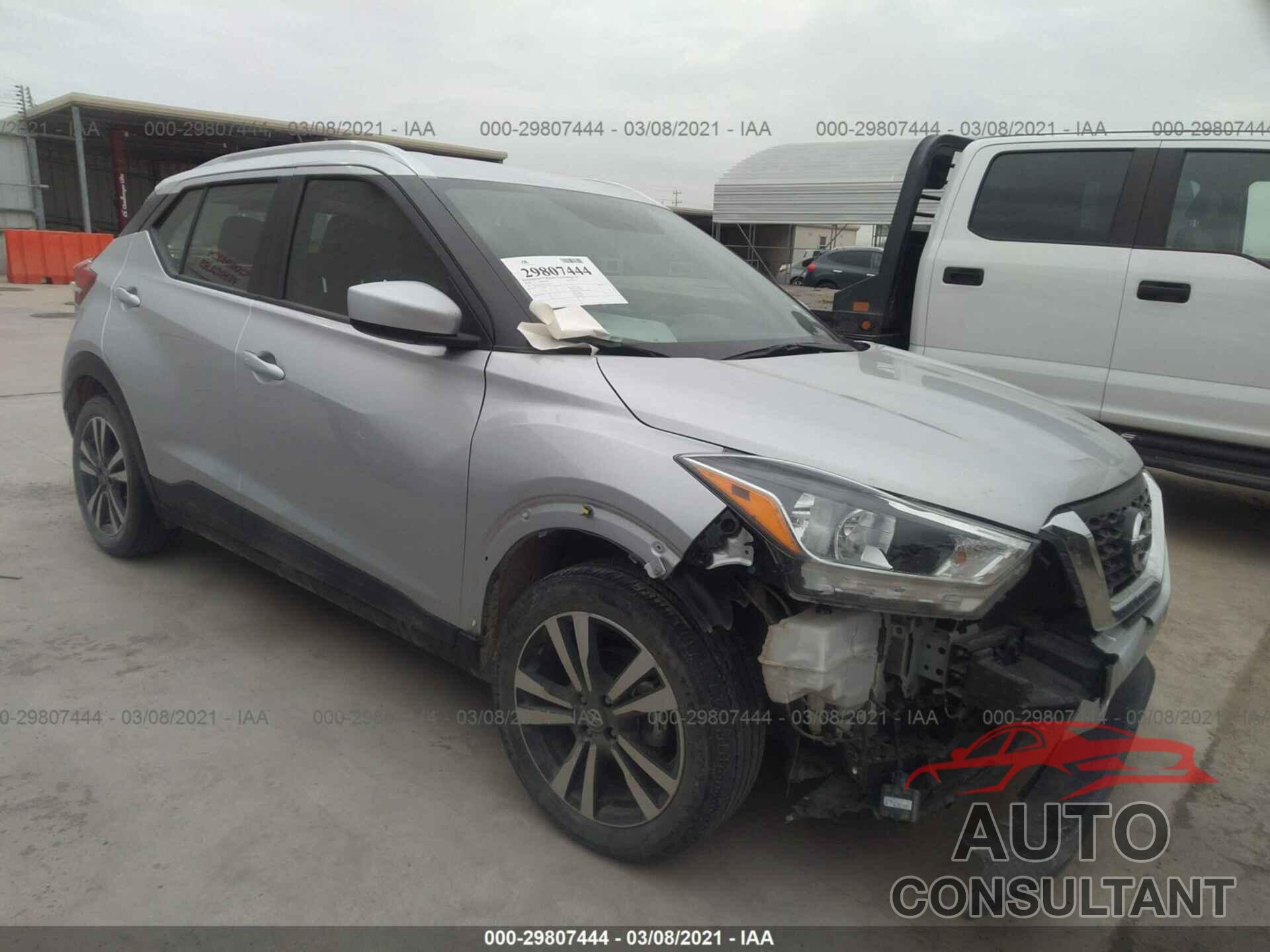 NISSAN KICKS 2019 - 3N1CP5CU1KL546545