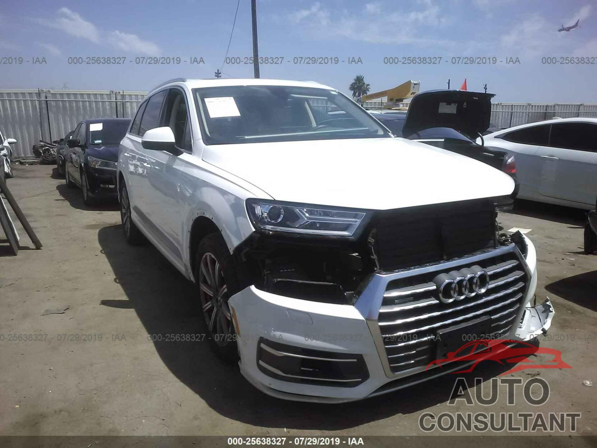 AUDI Q7 2018 - WA1LAAF7XJD013511