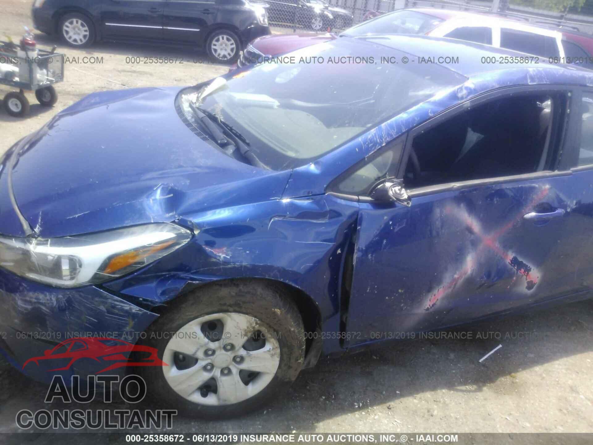 KIA FORTE 2018 - 3KPFK4A75JE190801