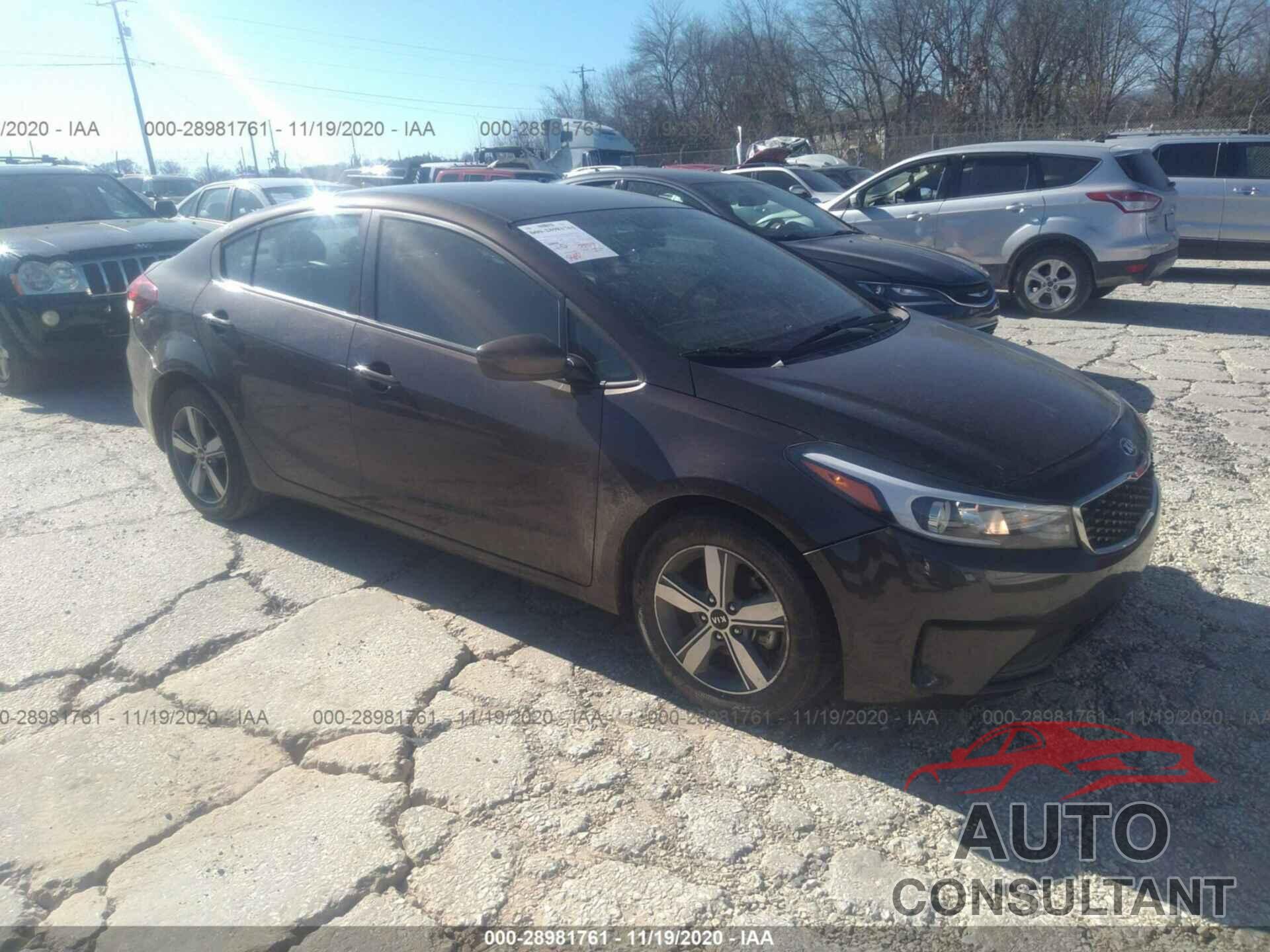 KIA FORTE 2018 - 3KPFL4A77JE194426