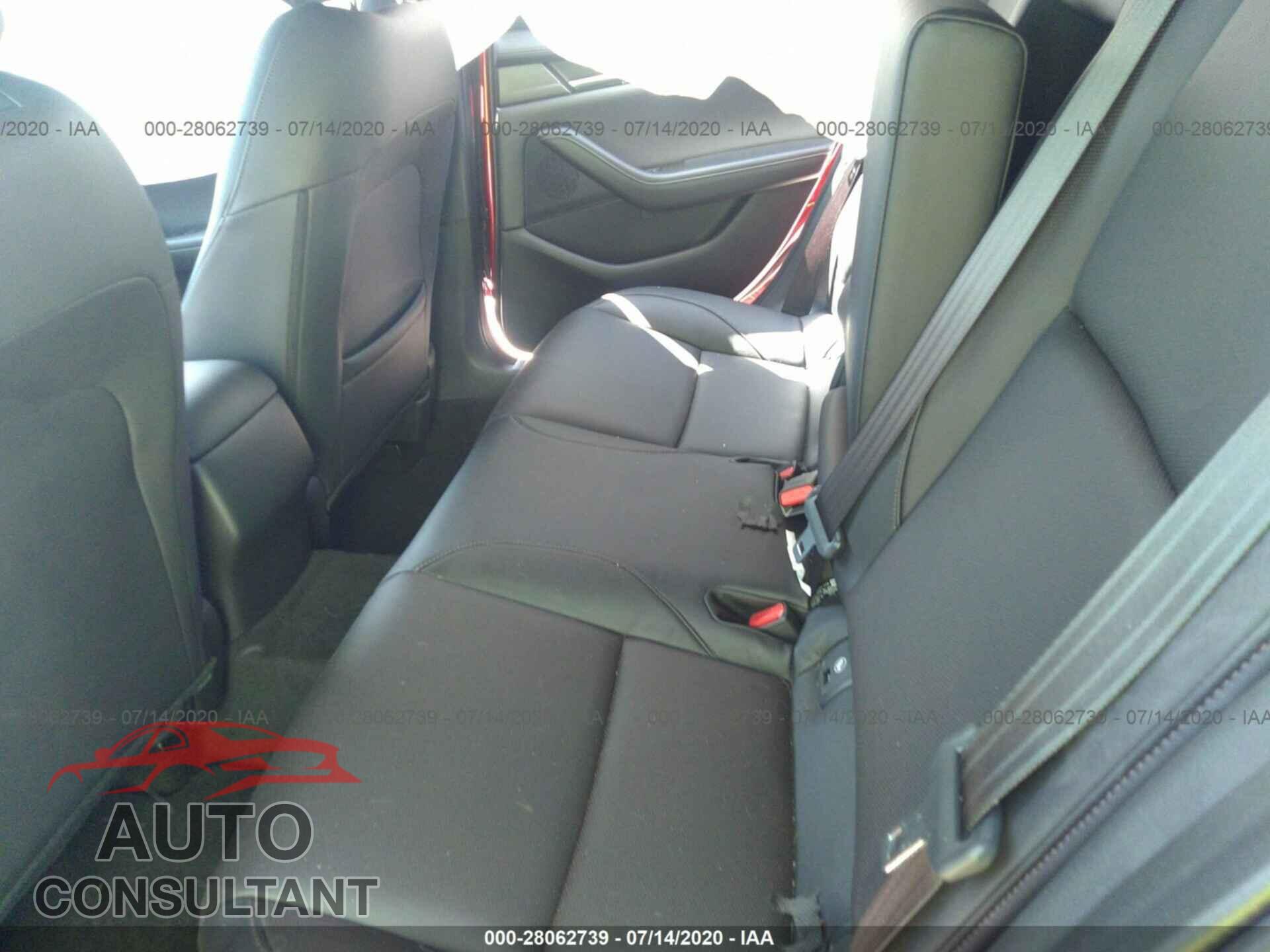 MAZDA MAZDA3 HATCHBACK 2020 - JM1BPANM5L1162064
