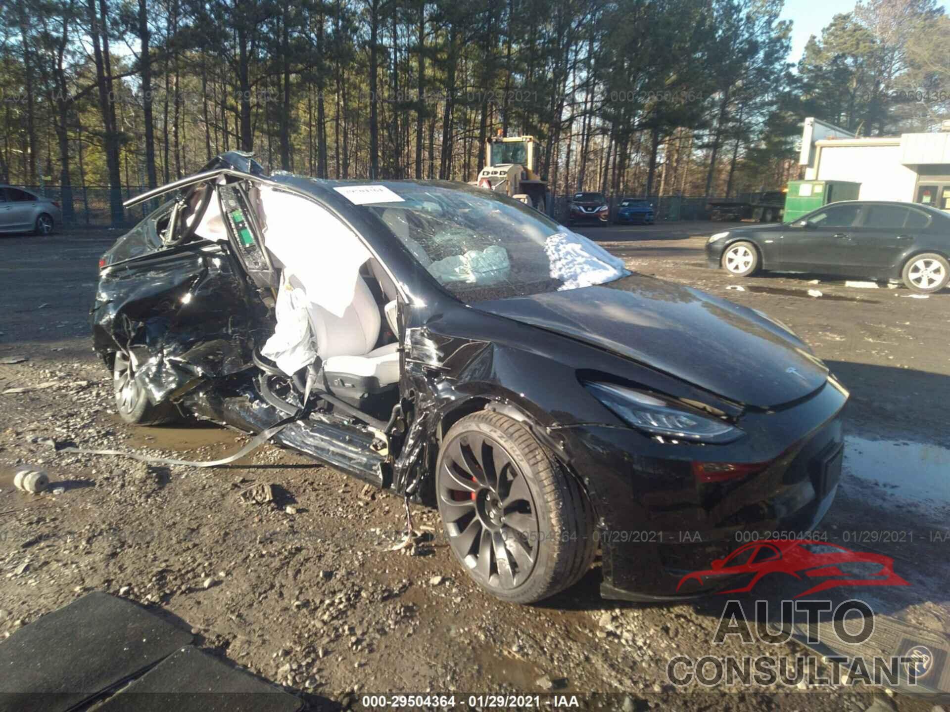 TESLA MODEL Y 2021 - 5YJYGDEF5MF079403