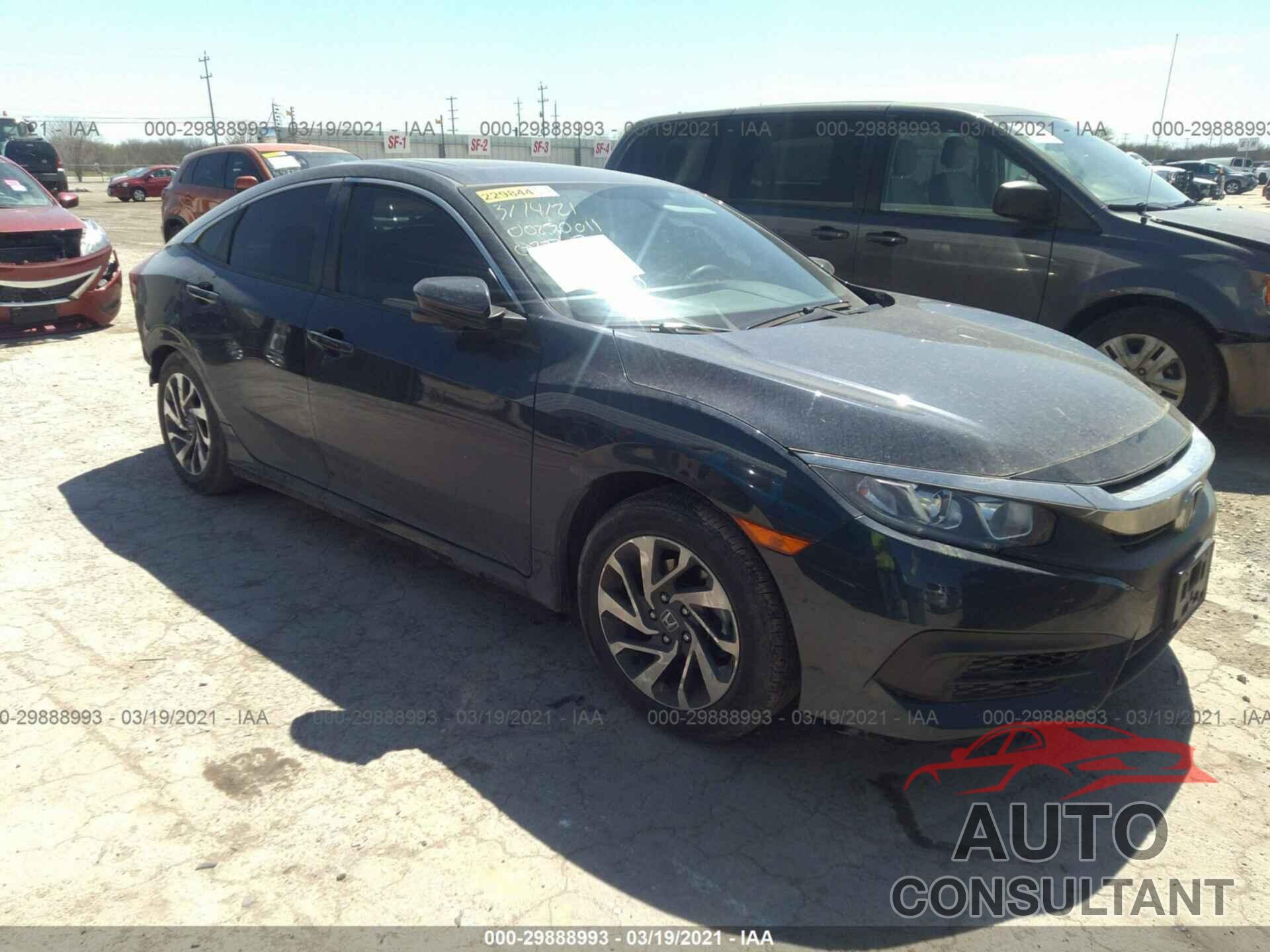 HONDA CIVIC SEDAN 2017 - 19XFC2F75HE077743