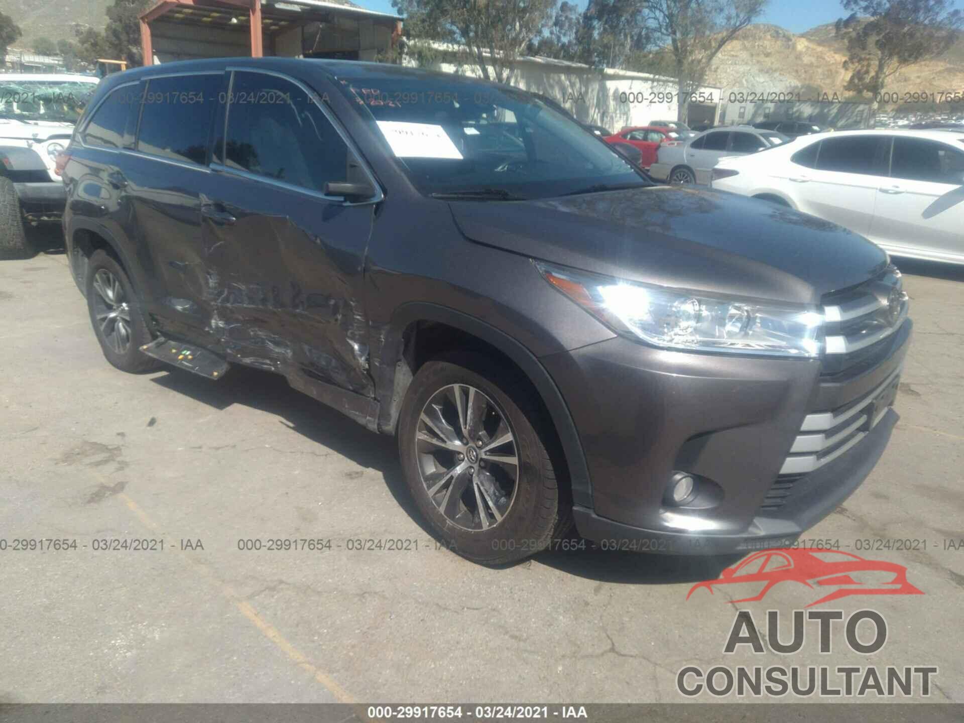 TOYOTA HIGHLANDER 2017 - 5TDZZRFH2HS208825