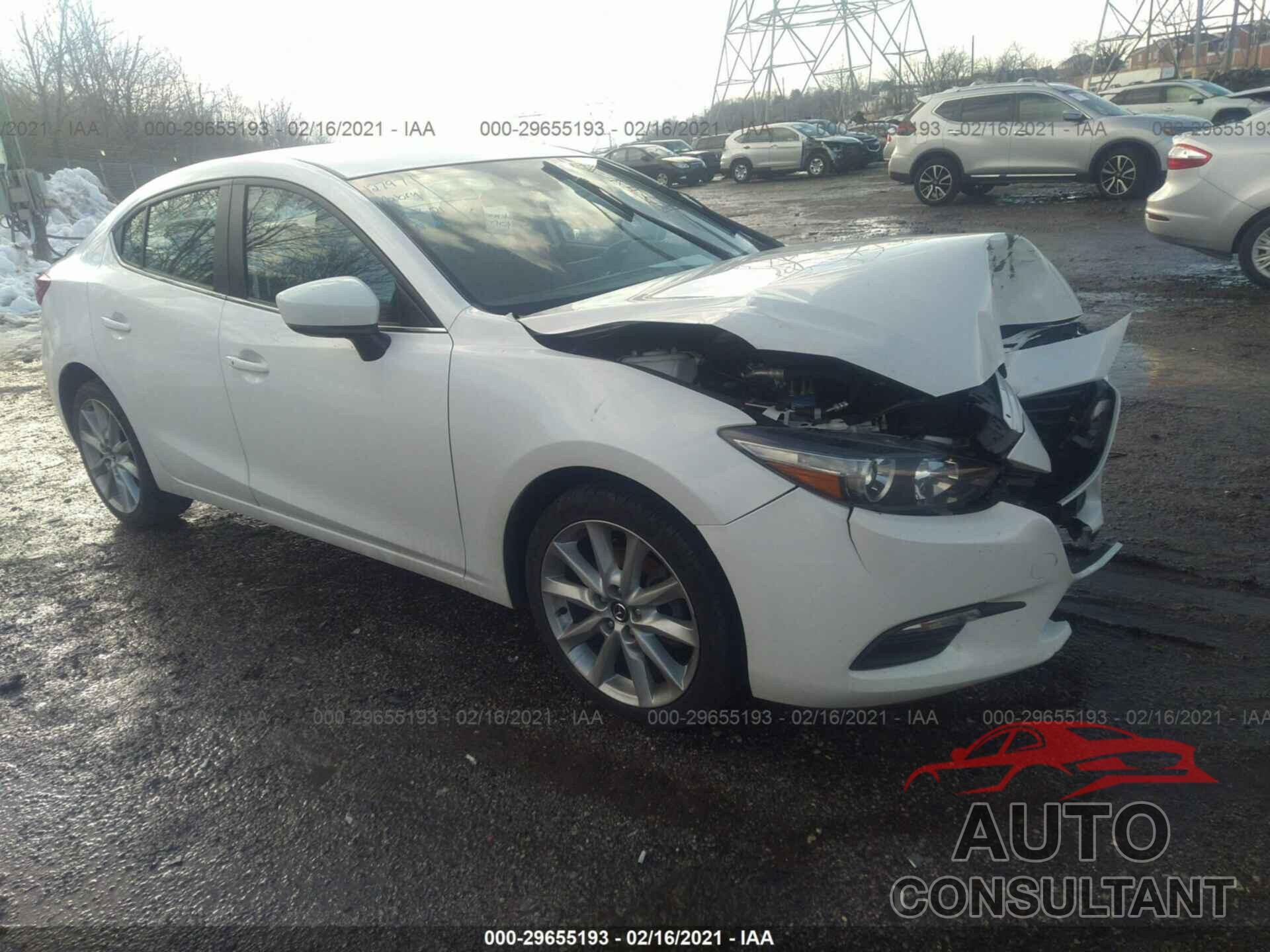 MAZDA MAZDA3 4-DOOR 2017 - JM1BN1V72H1140546