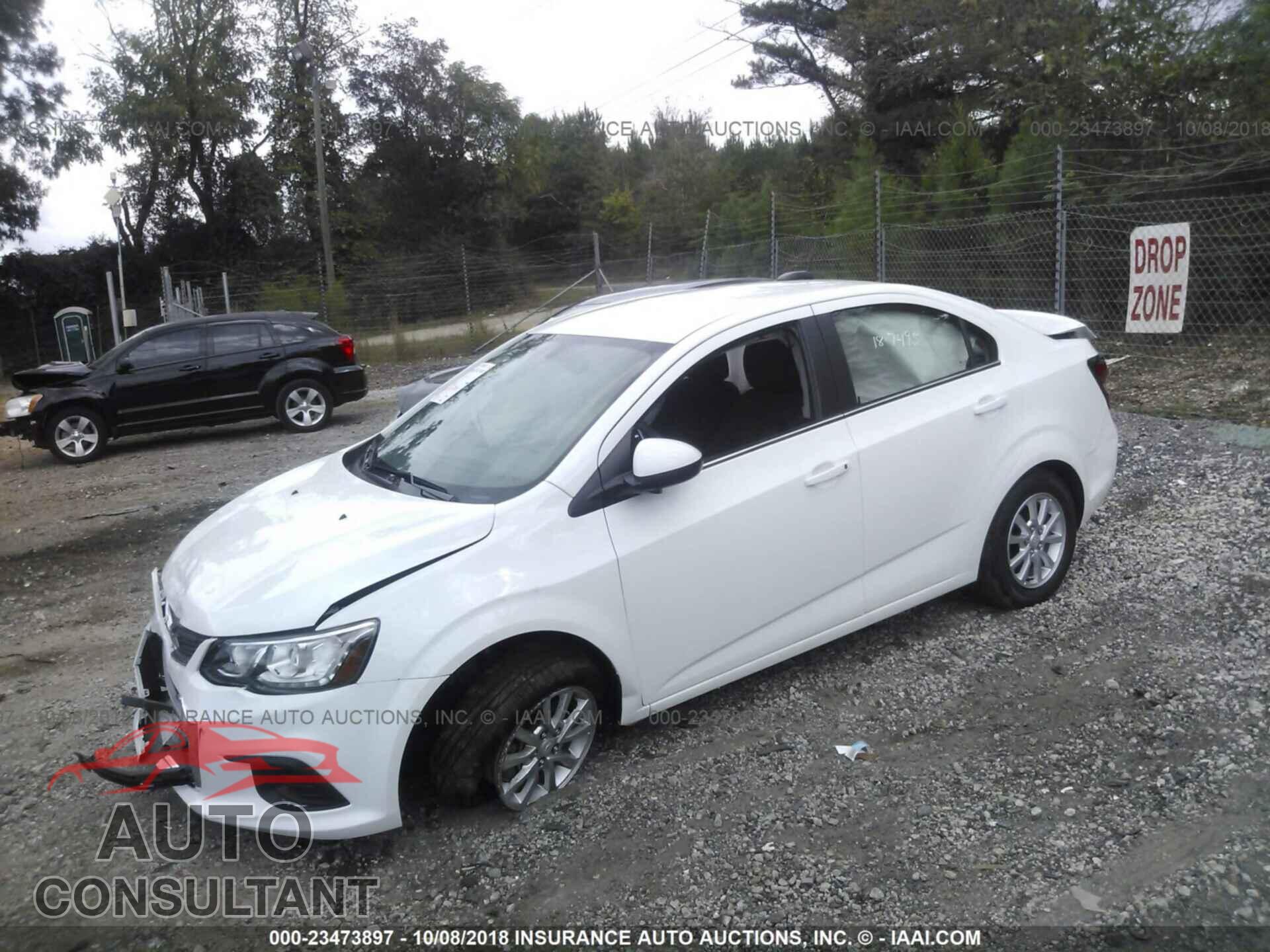 CHEVROLET SONIC 2017 - 3C4PDCAB5LT260521