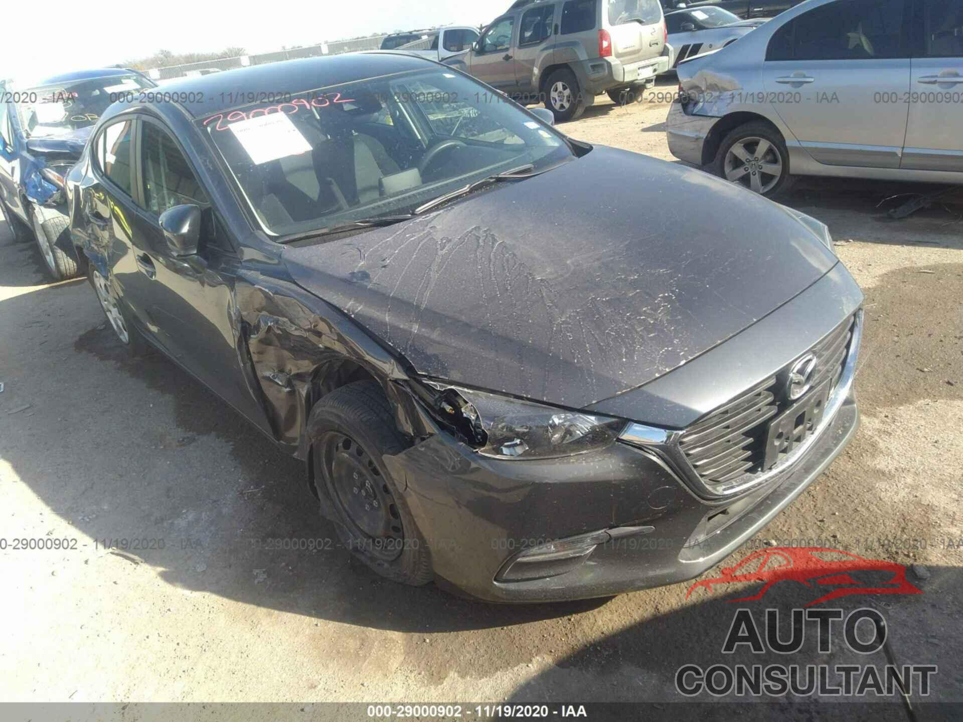MAZDA MAZDA3 4-DOOR 2018 - 3MZBN1U74JM211477