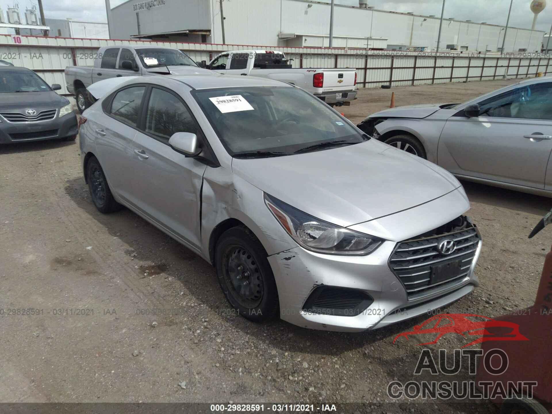 HYUNDAI ACCENT 2019 - 3KPC24A35KE069378