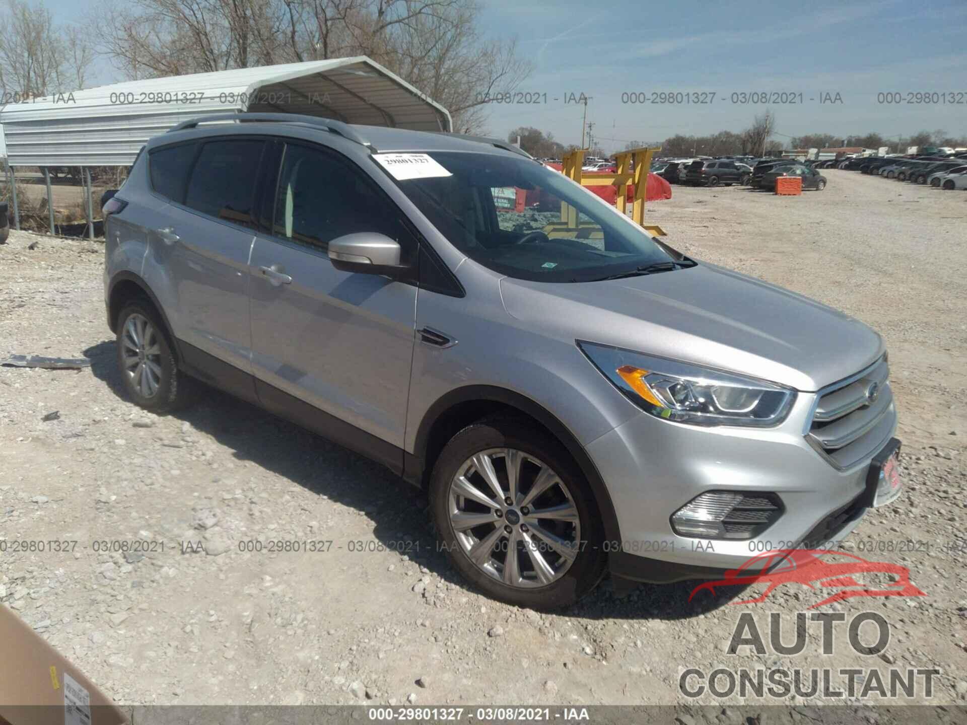 FORD ESCAPE 2017 - 1FMCU0JD0HUD75342