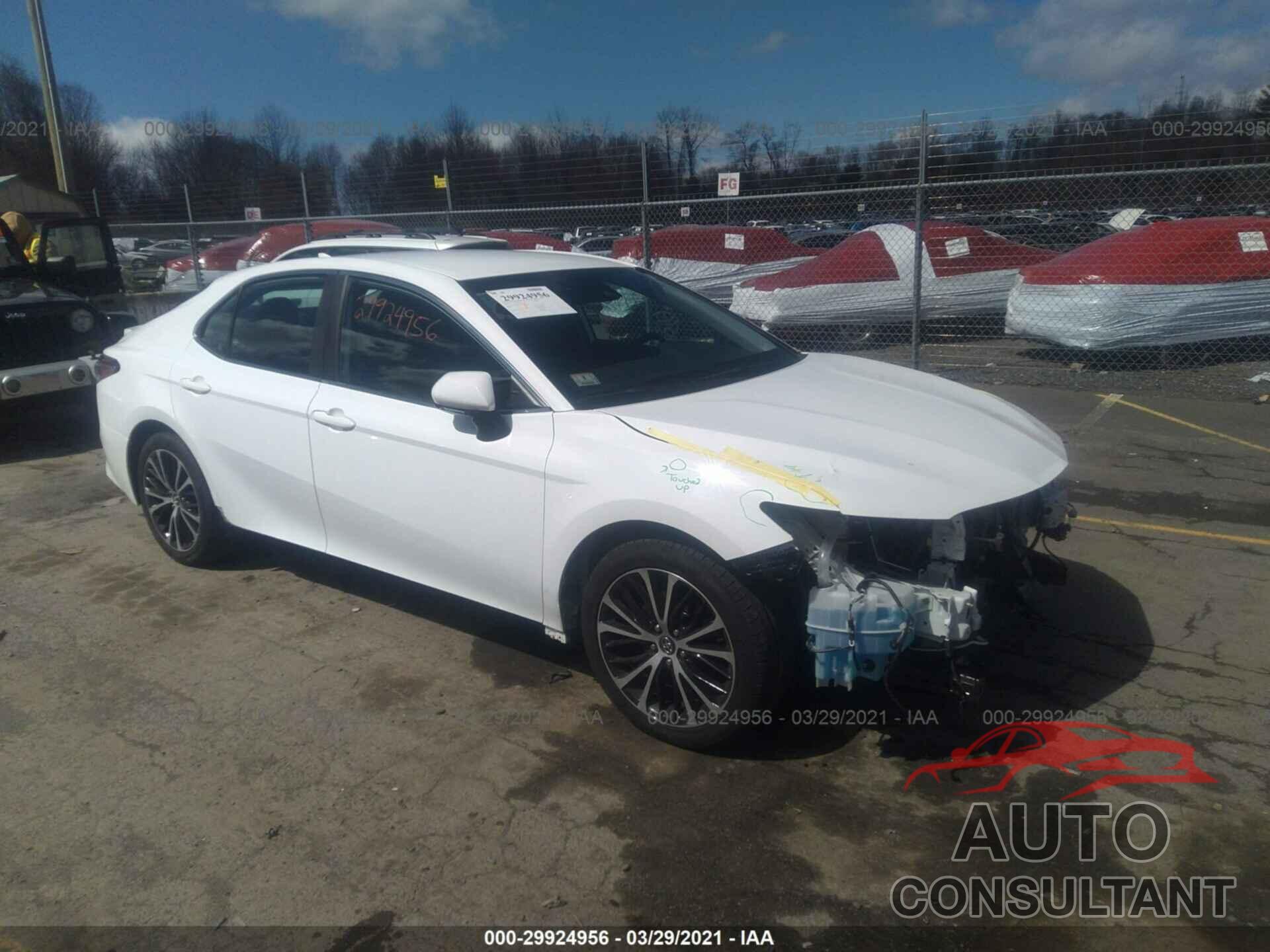 TOYOTA CAMRY 2020 - 4T1G11AK6LU915347