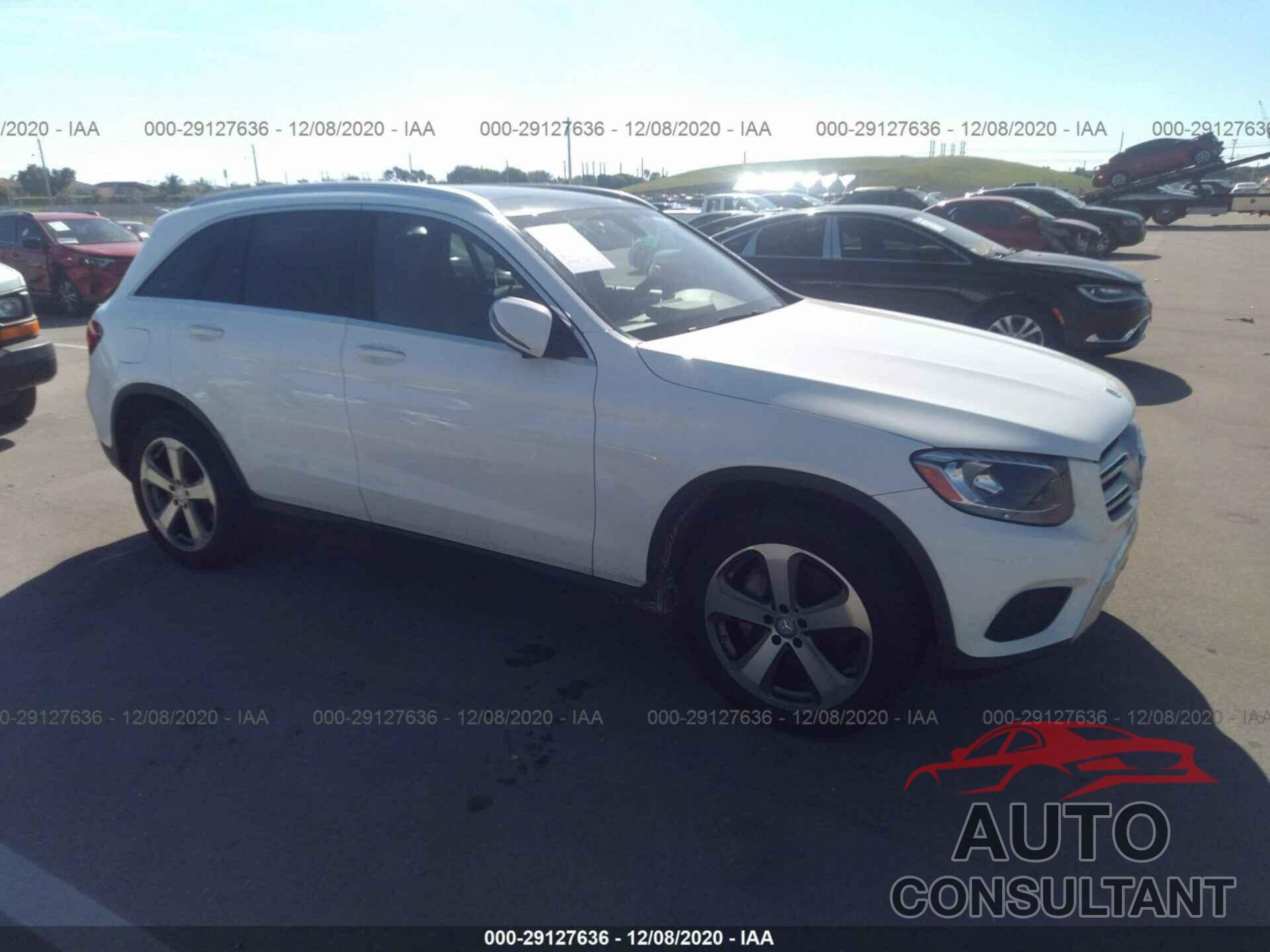 MERCEDES-BENZ GLC 2016 - WDC0G4KB9GF098657