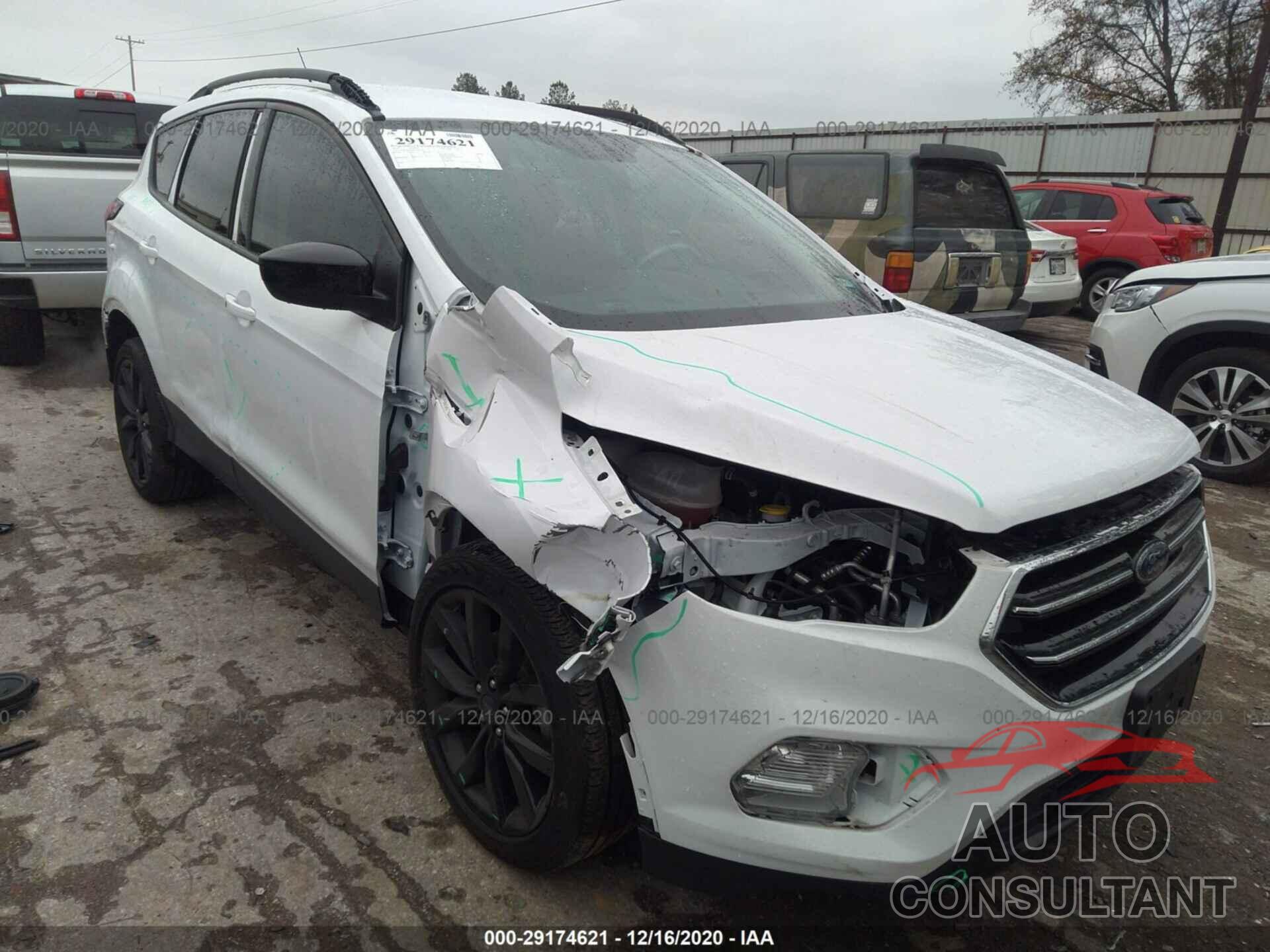 FORD ESCAPE 2019 - 1FMCU0GD4KUB57709
