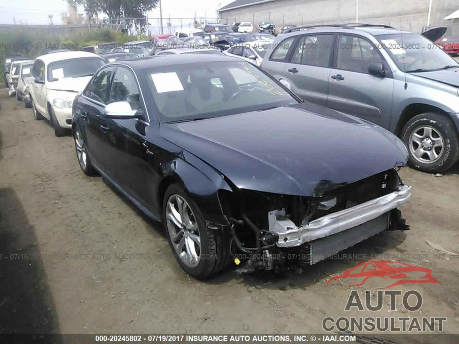 Audi S4 2013 - WAUDGAFL2DA087157