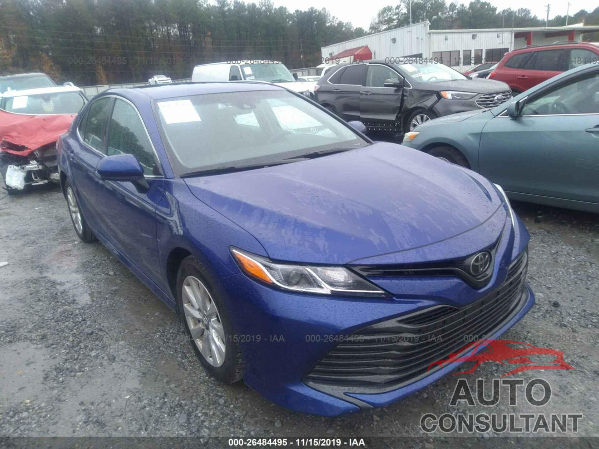TOYOTA CAMRY 2018 - 4T1B11HK9JU600975