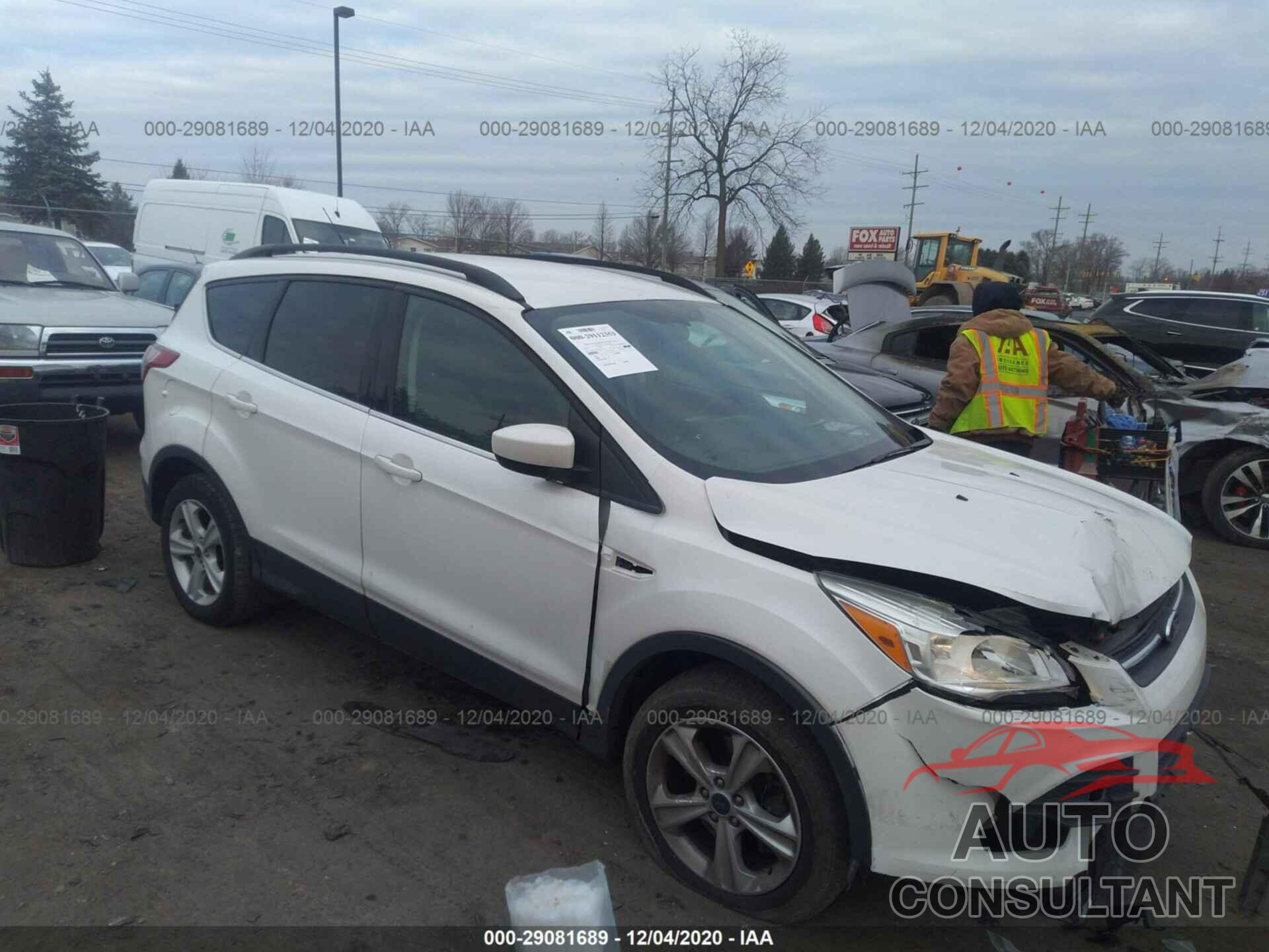 FORD ESCAPE 2016 - 1FMCU9G98GUA86294