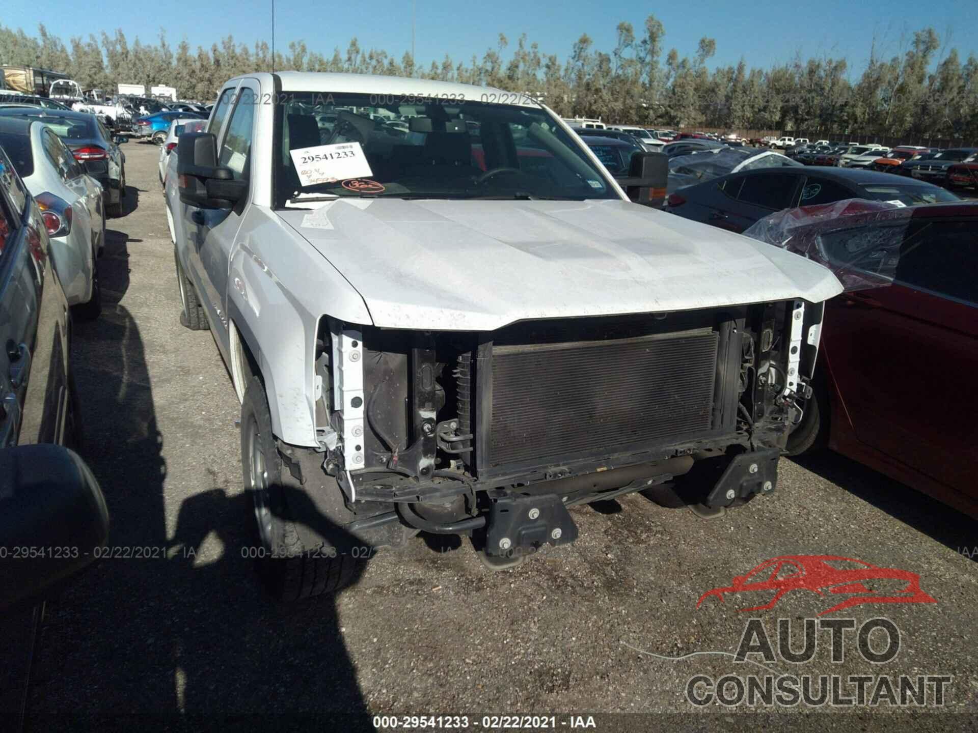 CHEVROLET SILVERADO 1500 2017 - 1GCRCNEH2HZ260515