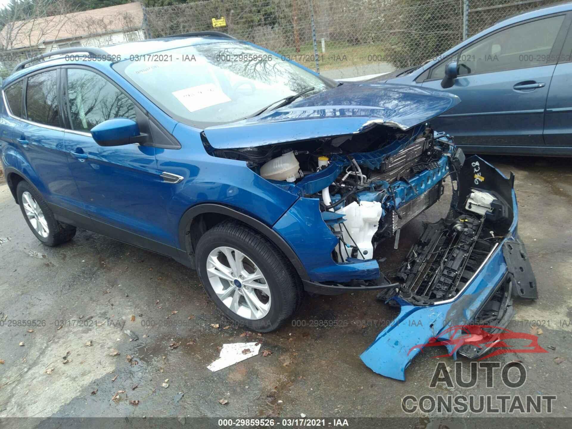 FORD ESCAPE 2018 - 1FMCU9GD5JUD08236