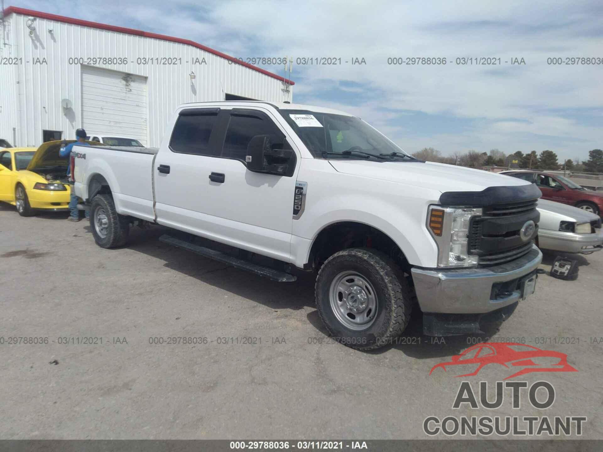 FORD SUPER DUTY F-250 SRW 2018 - 1FT7W2B63JEC39864