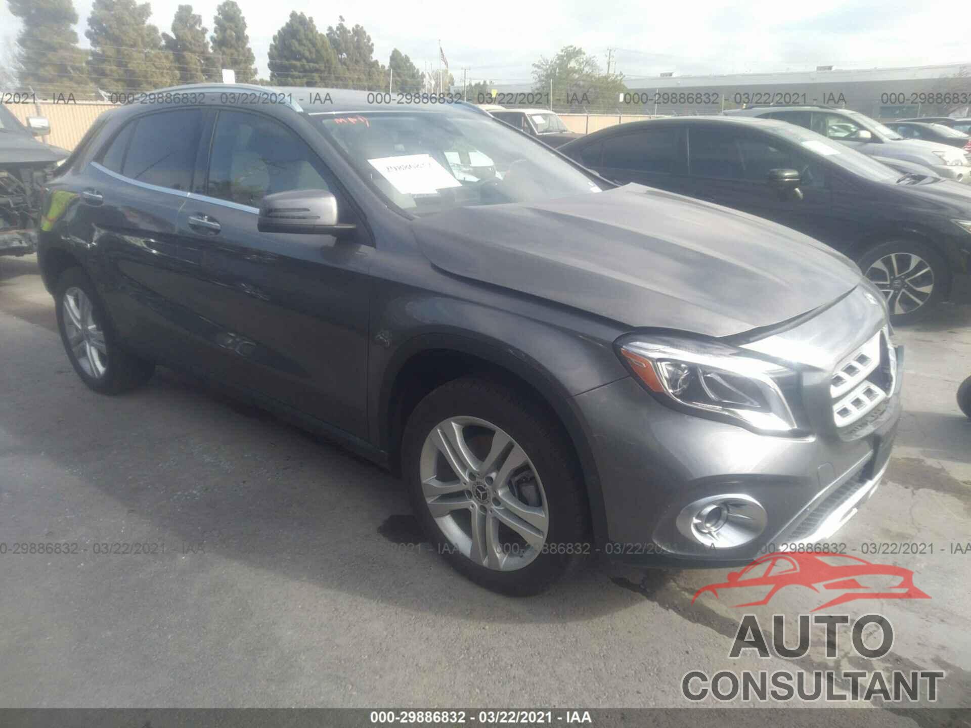 MERCEDES-BENZ GLA 2020 - WDCTG4GB5LJ661698