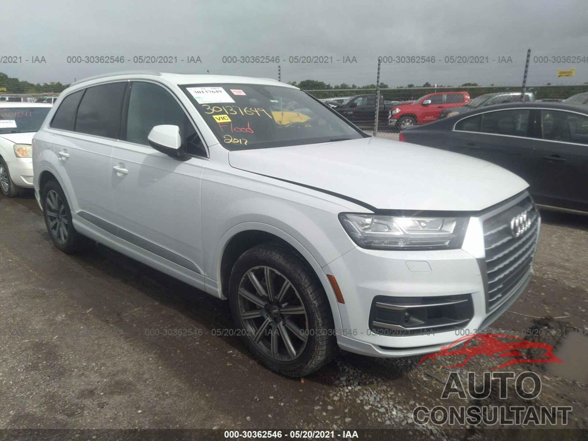 AUDI Q7 2017 - WA1LAAF73HD041855