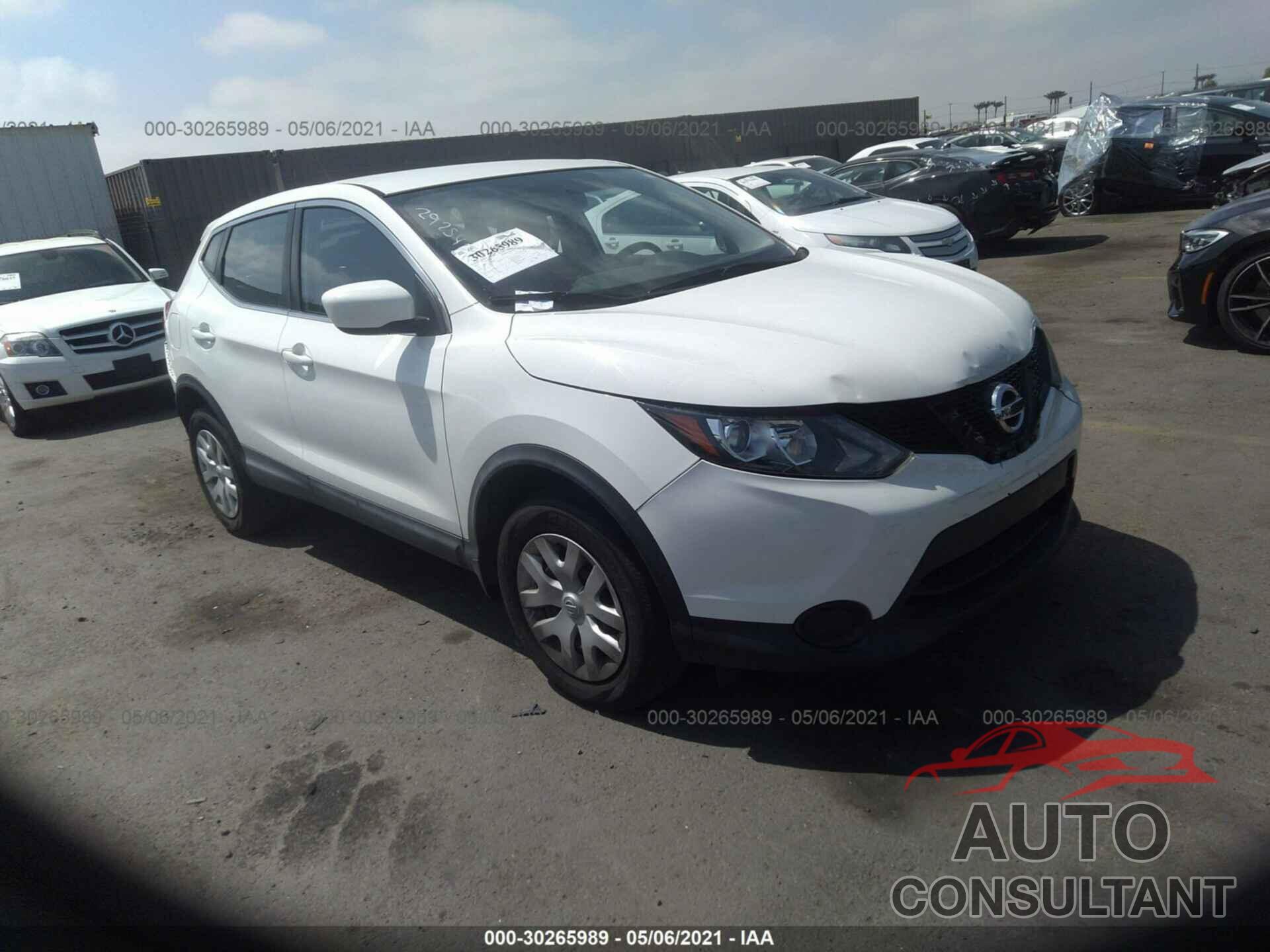 NISSAN ROGUE SPORT 2017 - JN1BJ1CP6HW003890