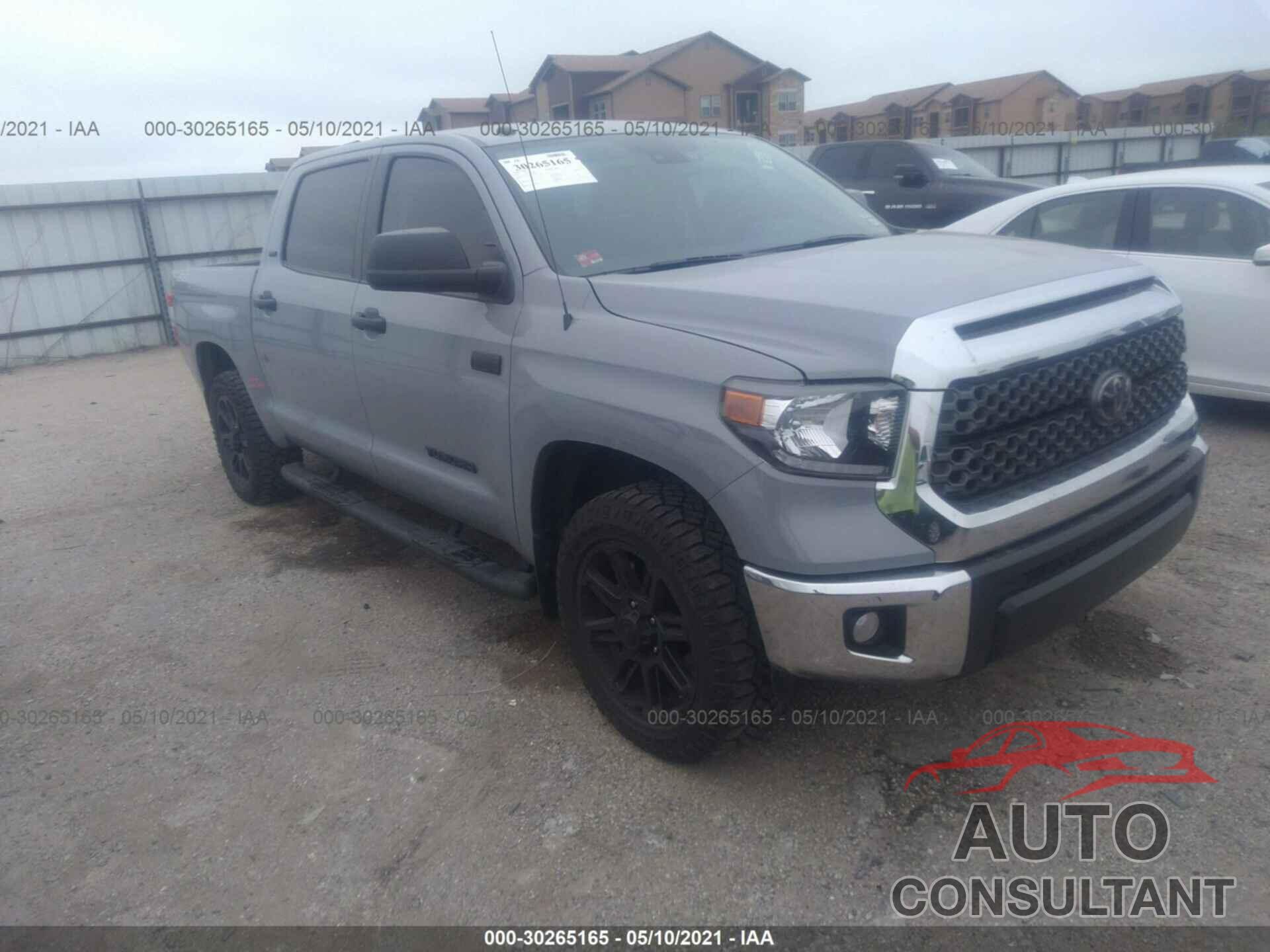 TOYOTA TUNDRA 4WD 2019 - 5TFDW5F1XKX868420