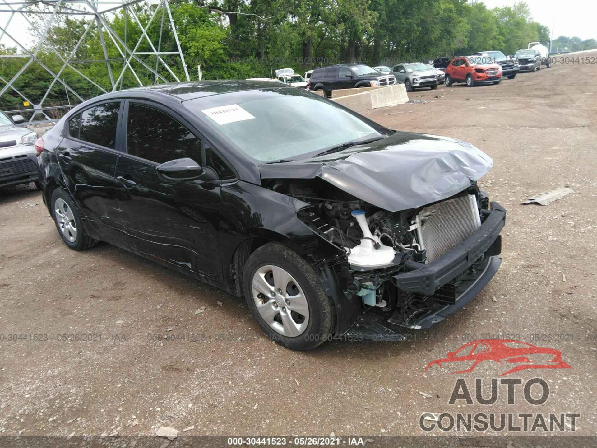 KIA FORTE 2018 - 3KPFK4A72JE229831