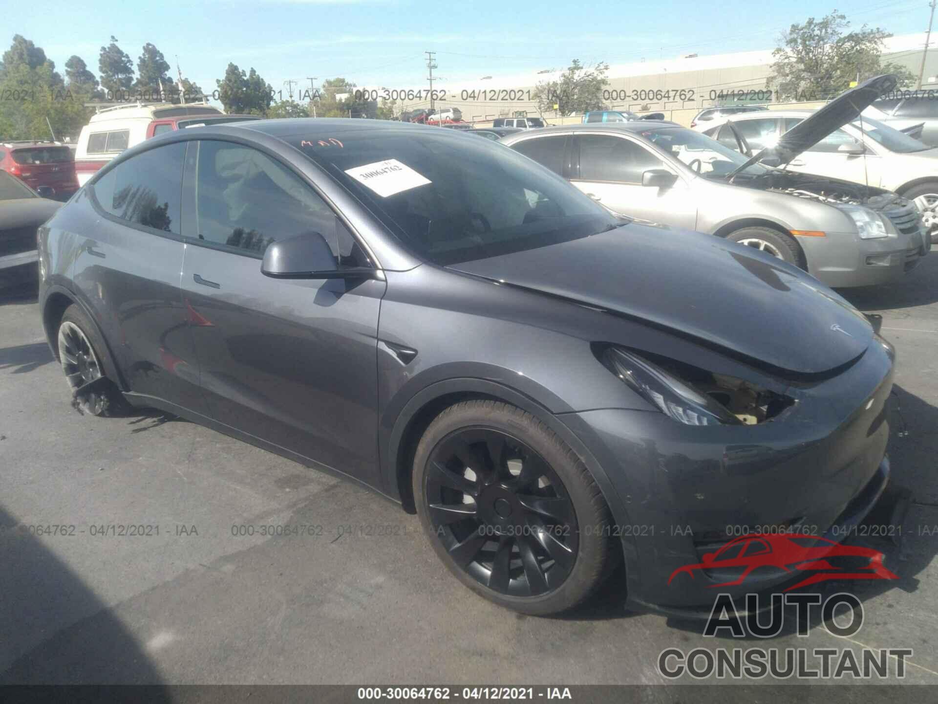 TESLA MODEL Y 2021 - 5YJYGDEE2MF097462