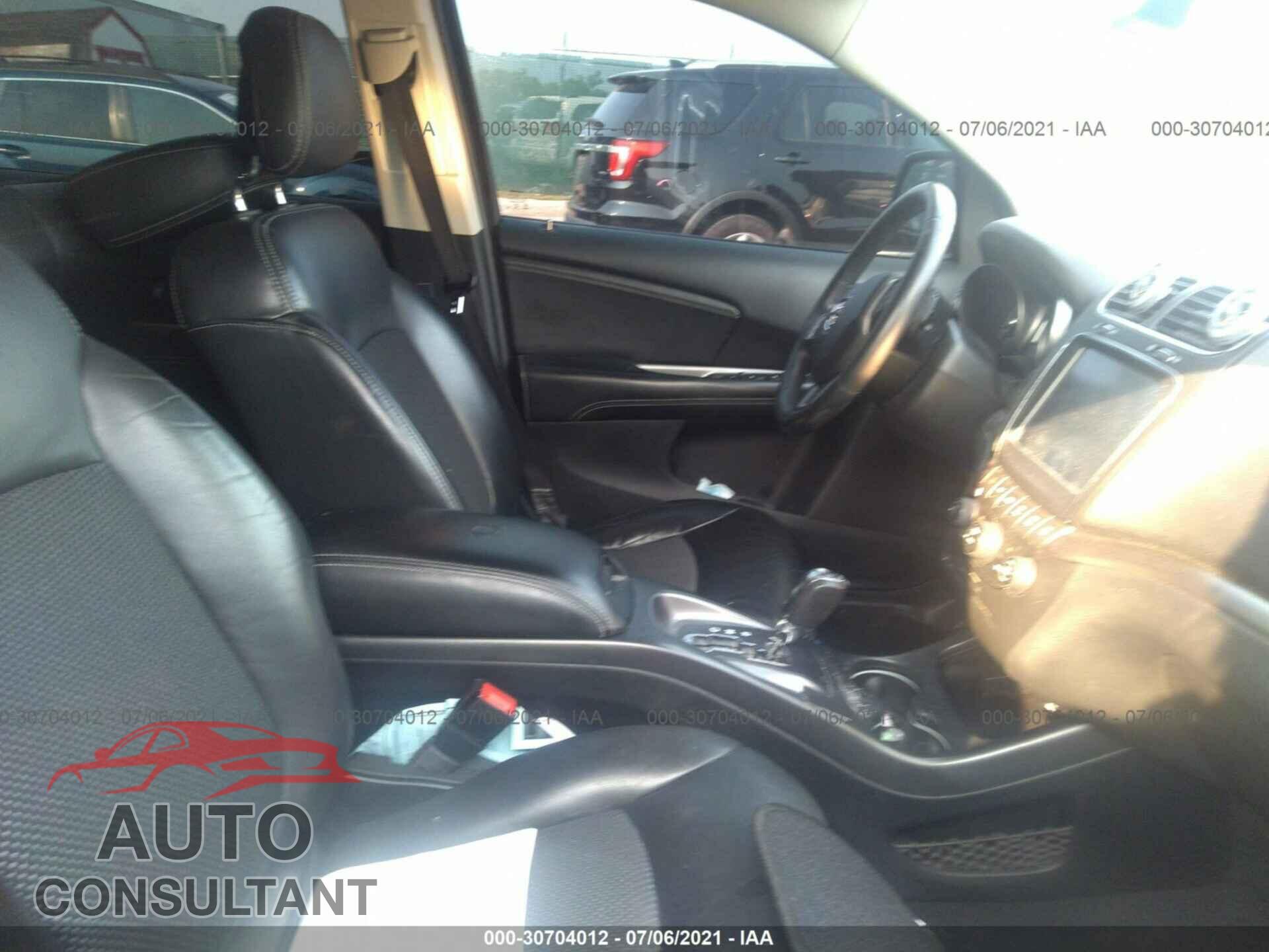 DODGE JOURNEY 2017 - 3C4PDCGB7HT525941