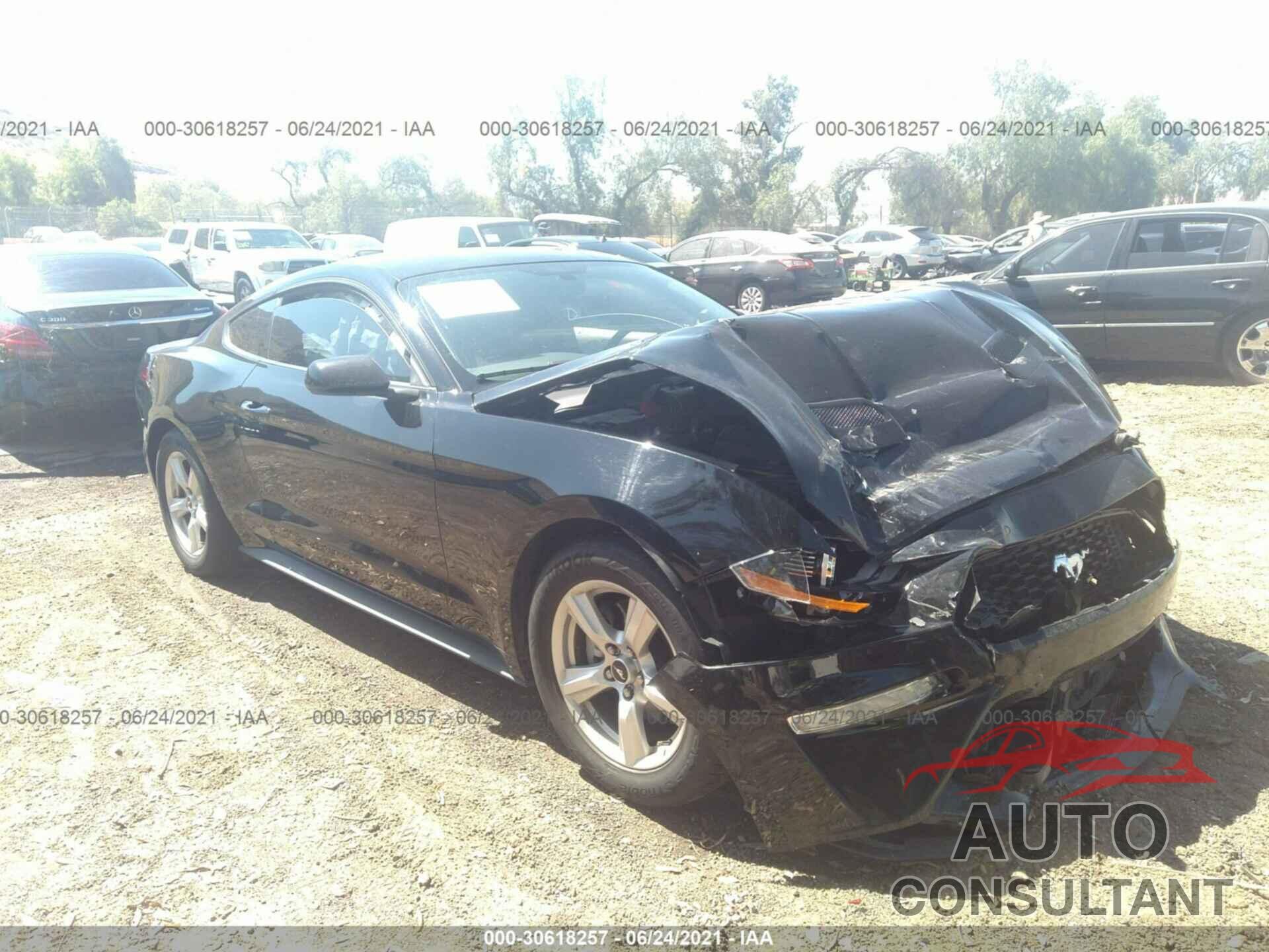 FORD MUSTANG 2019 - 1FA6P8TH2K5118956