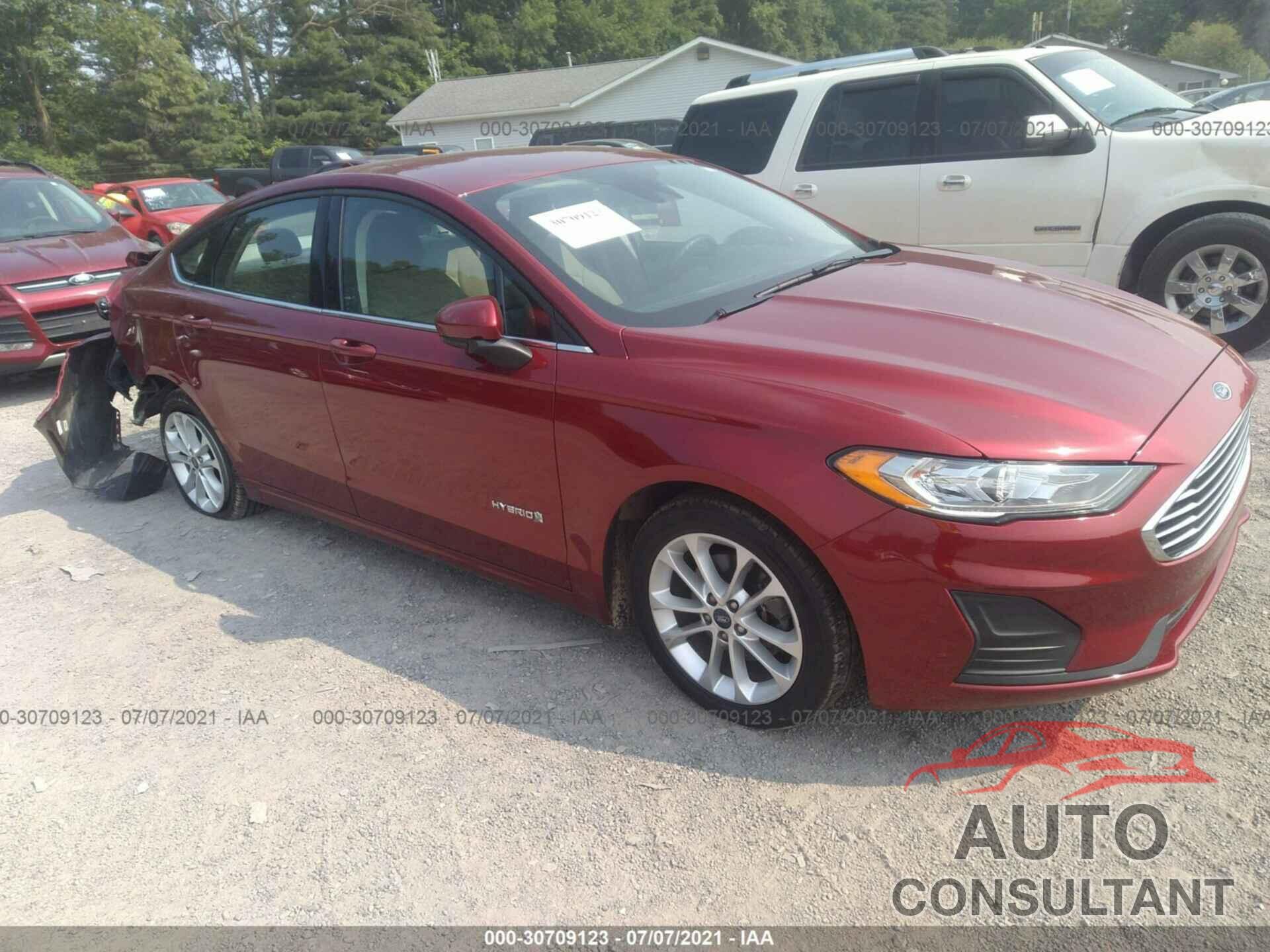 FORD FUSION HYBRID 2019 - 3FA6P0LU6KR124433