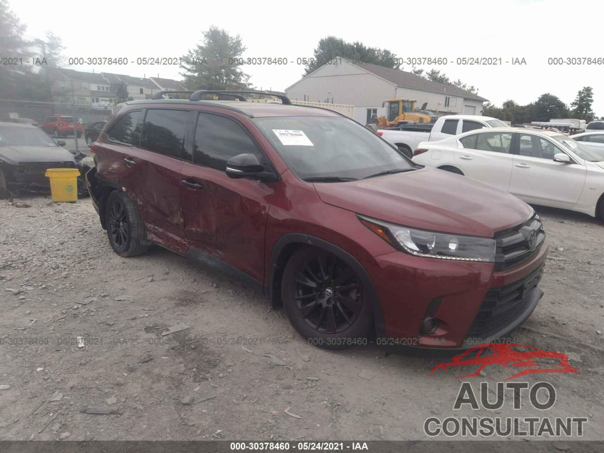 TOYOTA HIGHLANDER 2019 - 5TDJZRFH7KS975171
