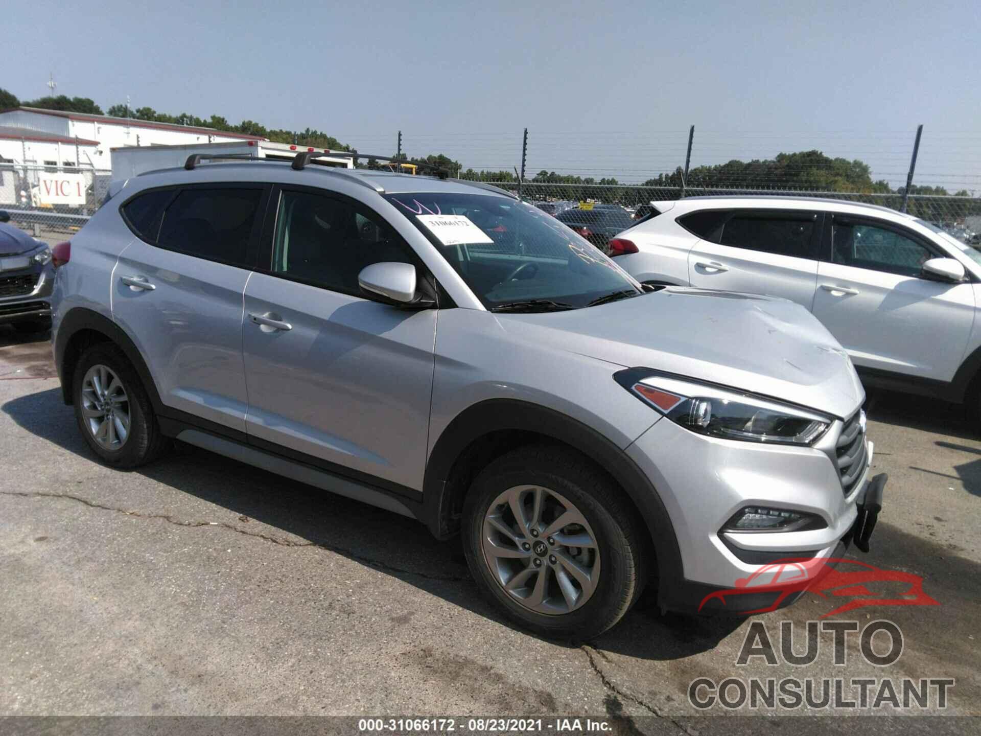 HYUNDAI TUCSON 2017 - KM8J3CA45HU479305