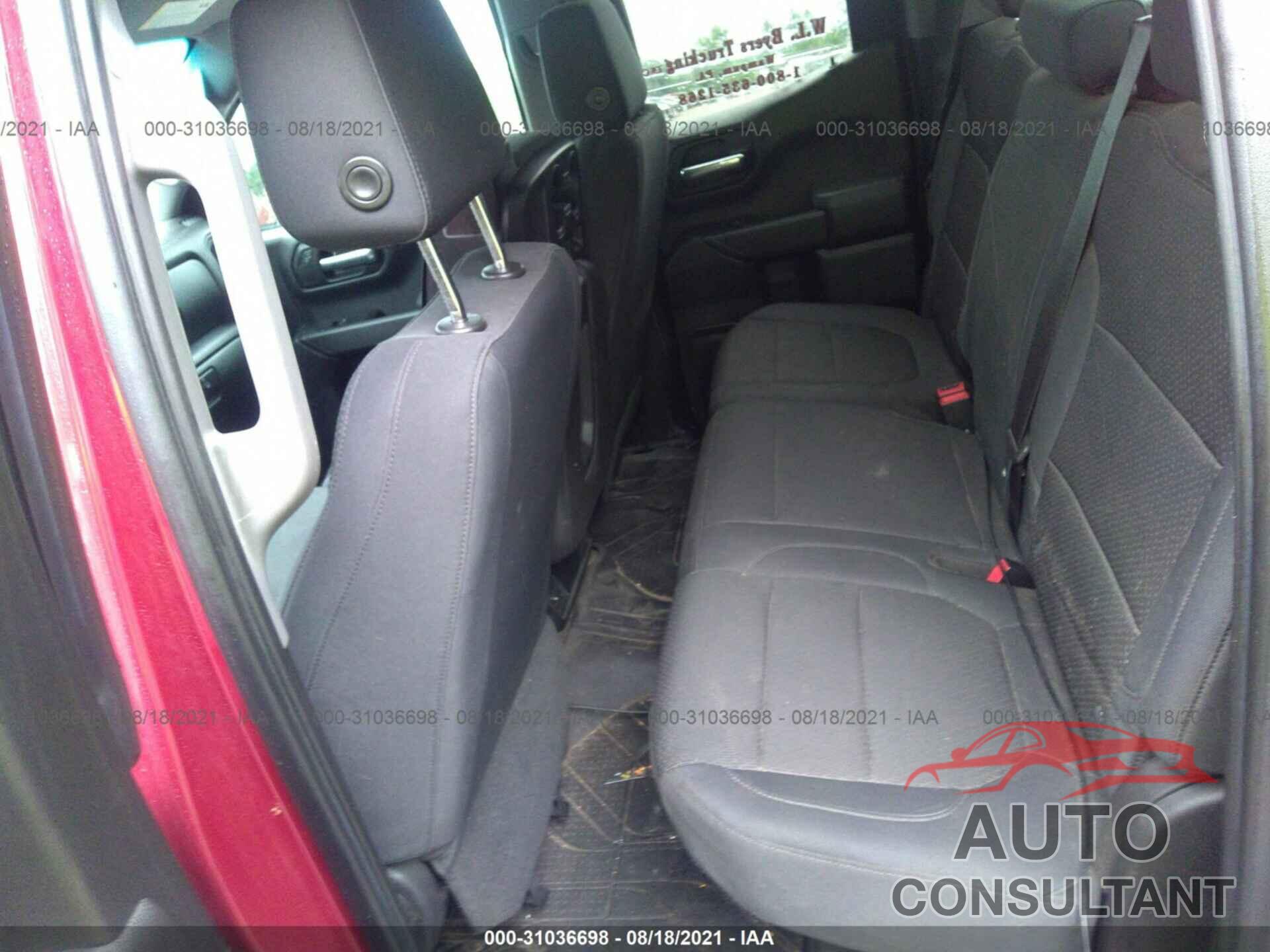 CHEVROLET SILVERADO 1500 2019 - 1GCRYBEF3KZ385528