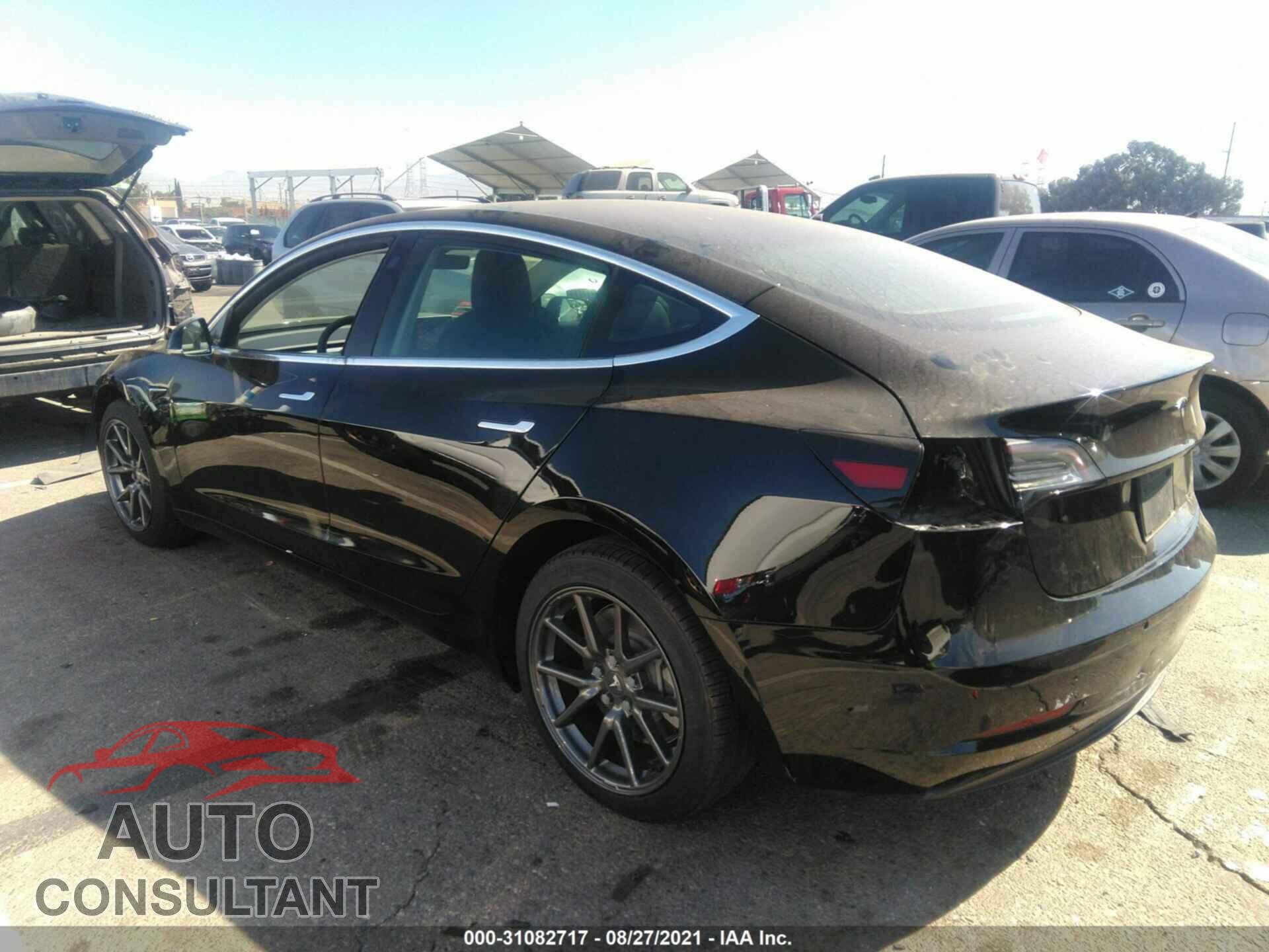 TESLA MODEL 3 2019 - 5YJ3E1EA5KF323843