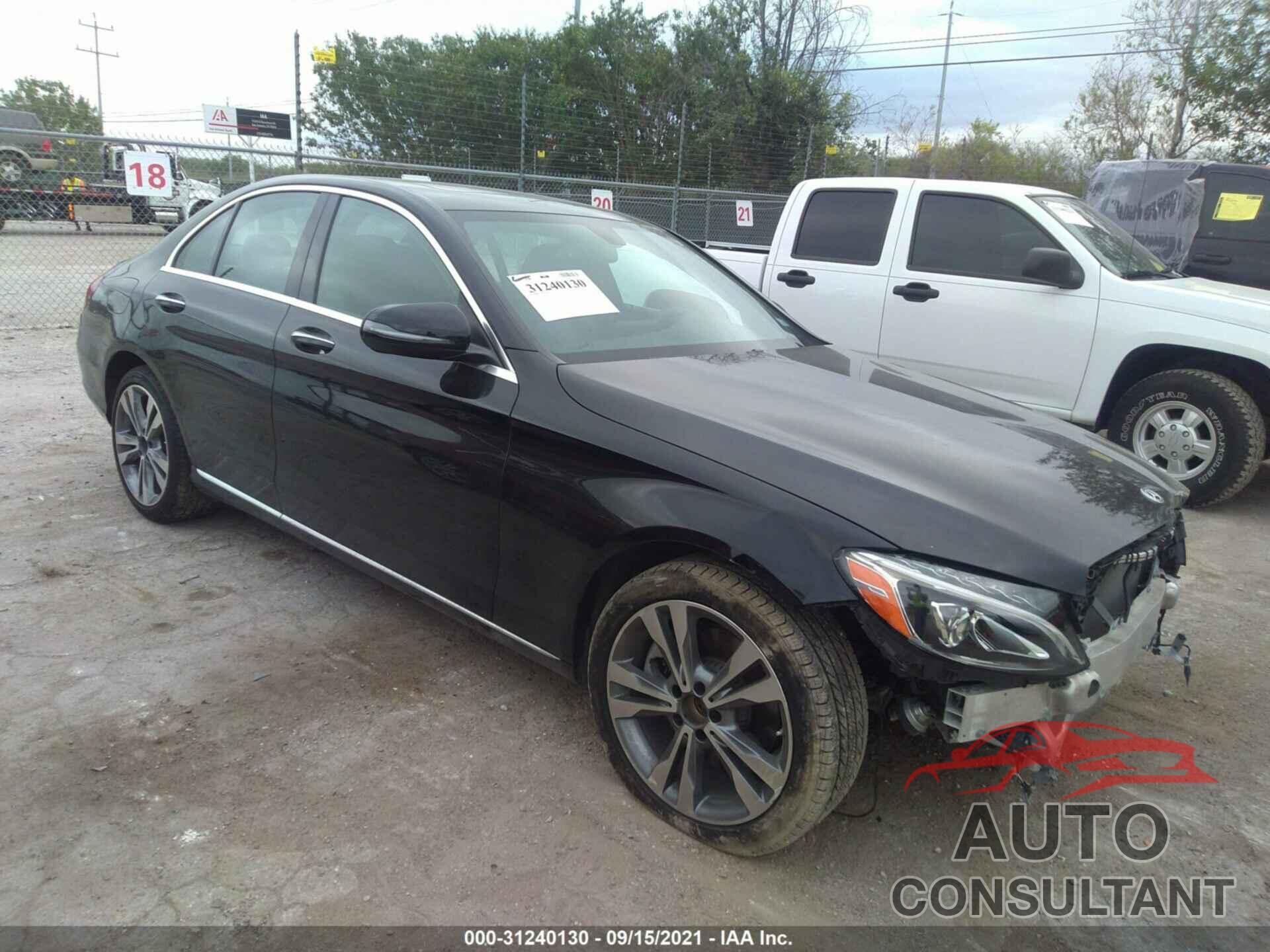 MERCEDES-BENZ C-CLASS 2018 - 55SWF4JB7JU266827