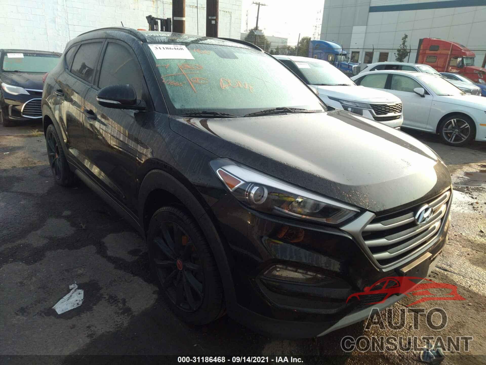 HYUNDAI TUCSON 2017 - KM8J3CA22HU440881
