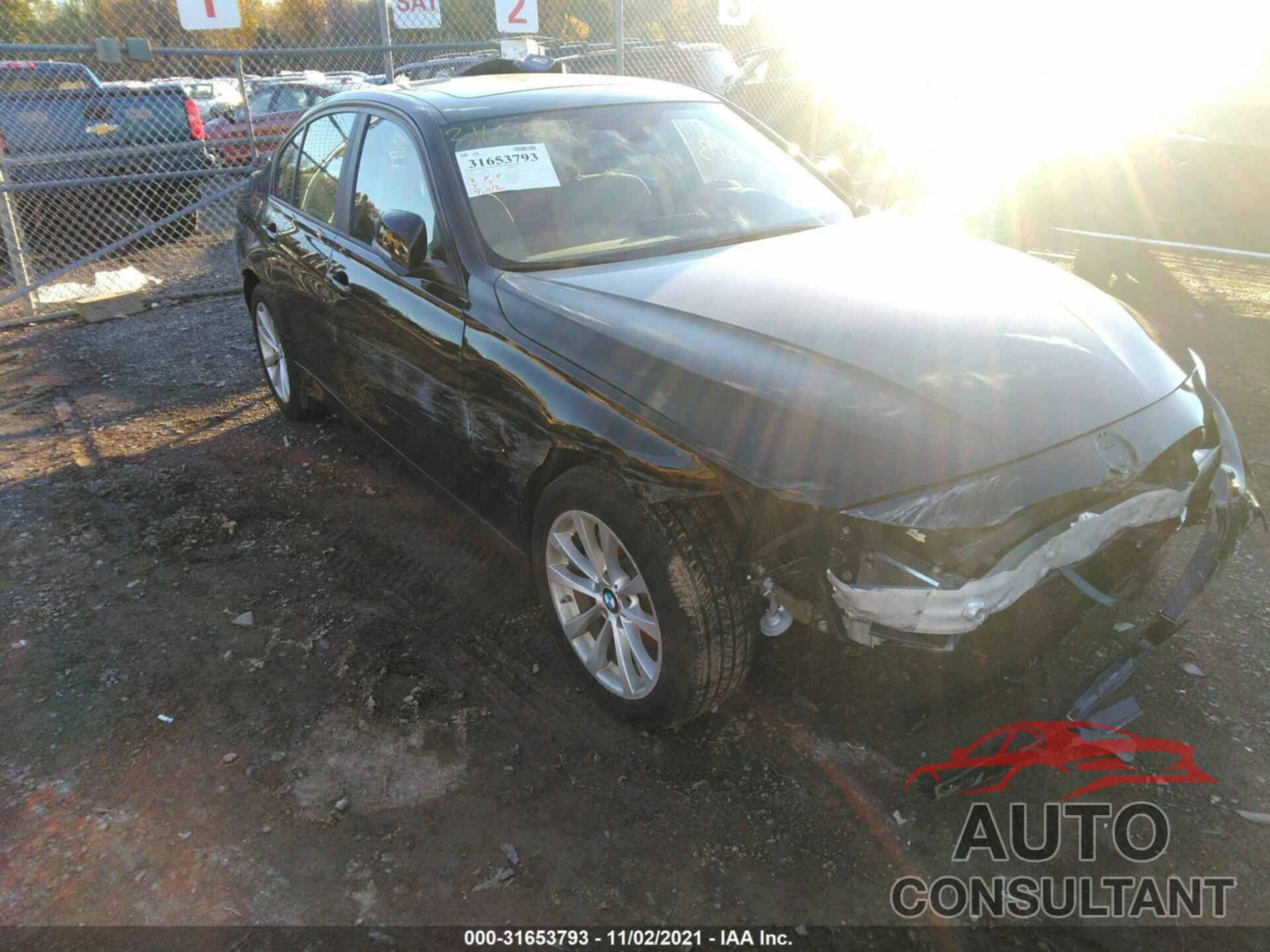 BMW 3 SERIES 2018 - WBA8A3C59JA499818
