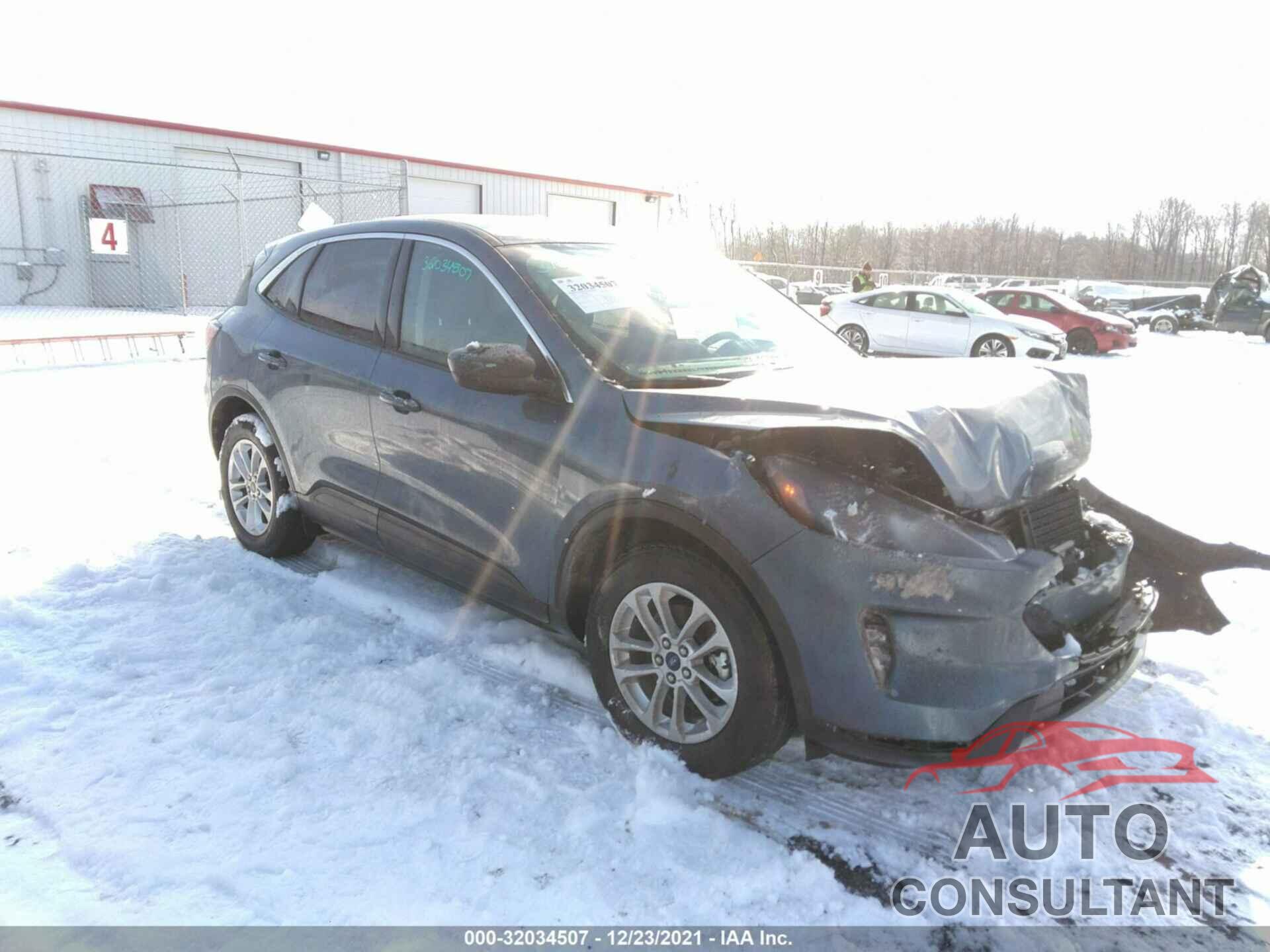 FORD ESCAPE 2020 - 1FMCU0G61LUC60783