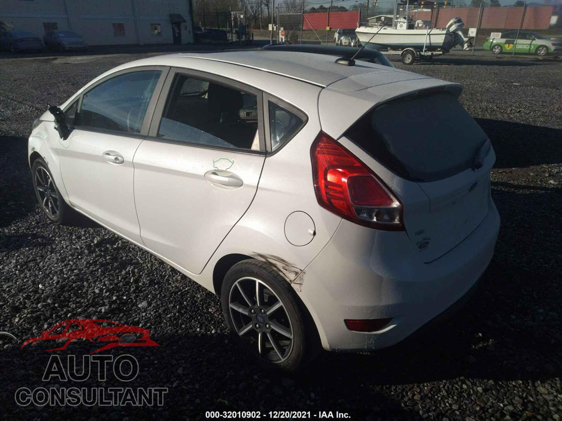 FORD FIESTA 2017 - 3FADP4EJ3HM169143