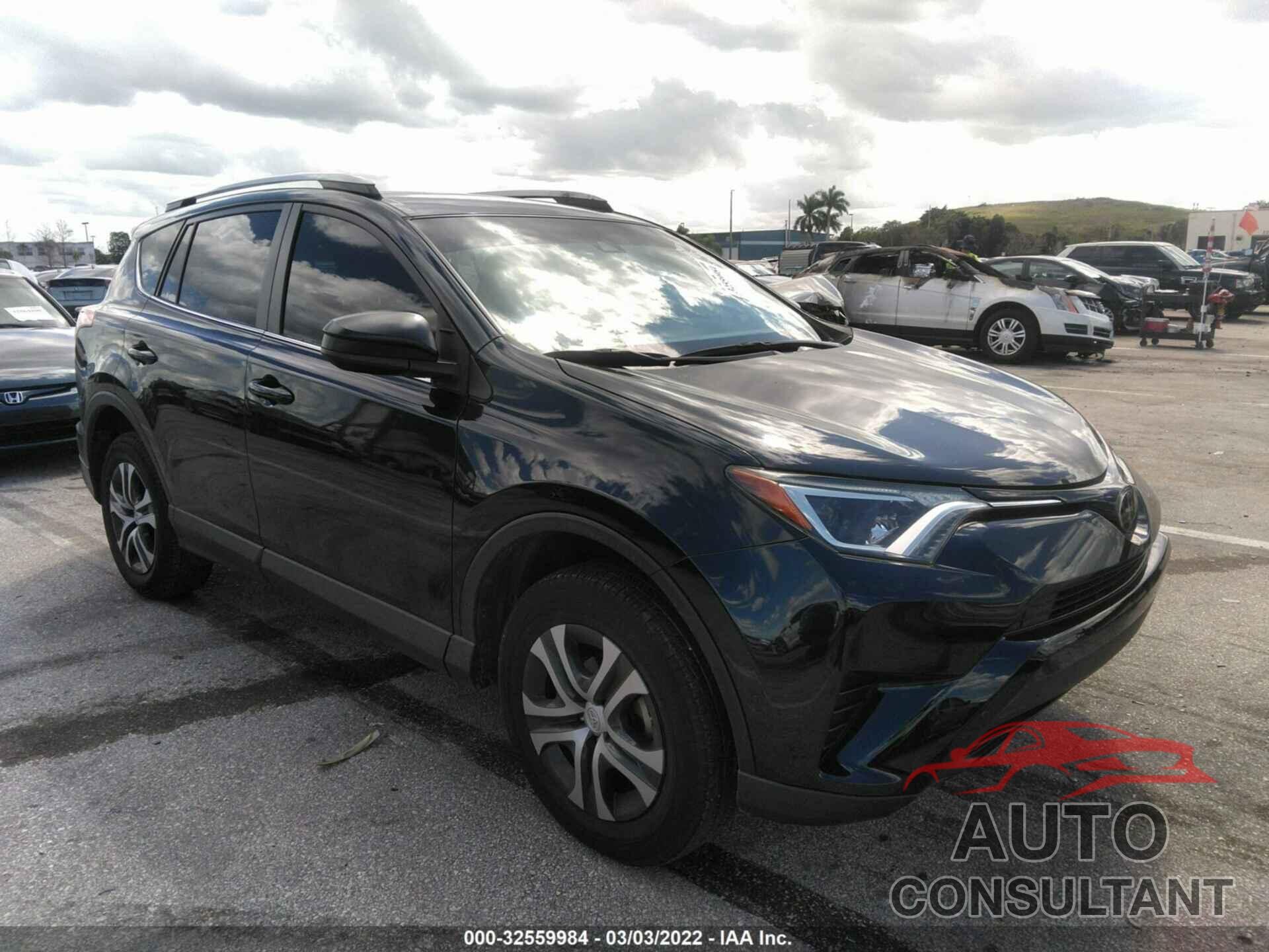 TOYOTA RAV4 2018 - JTMZFREV0JJ207028