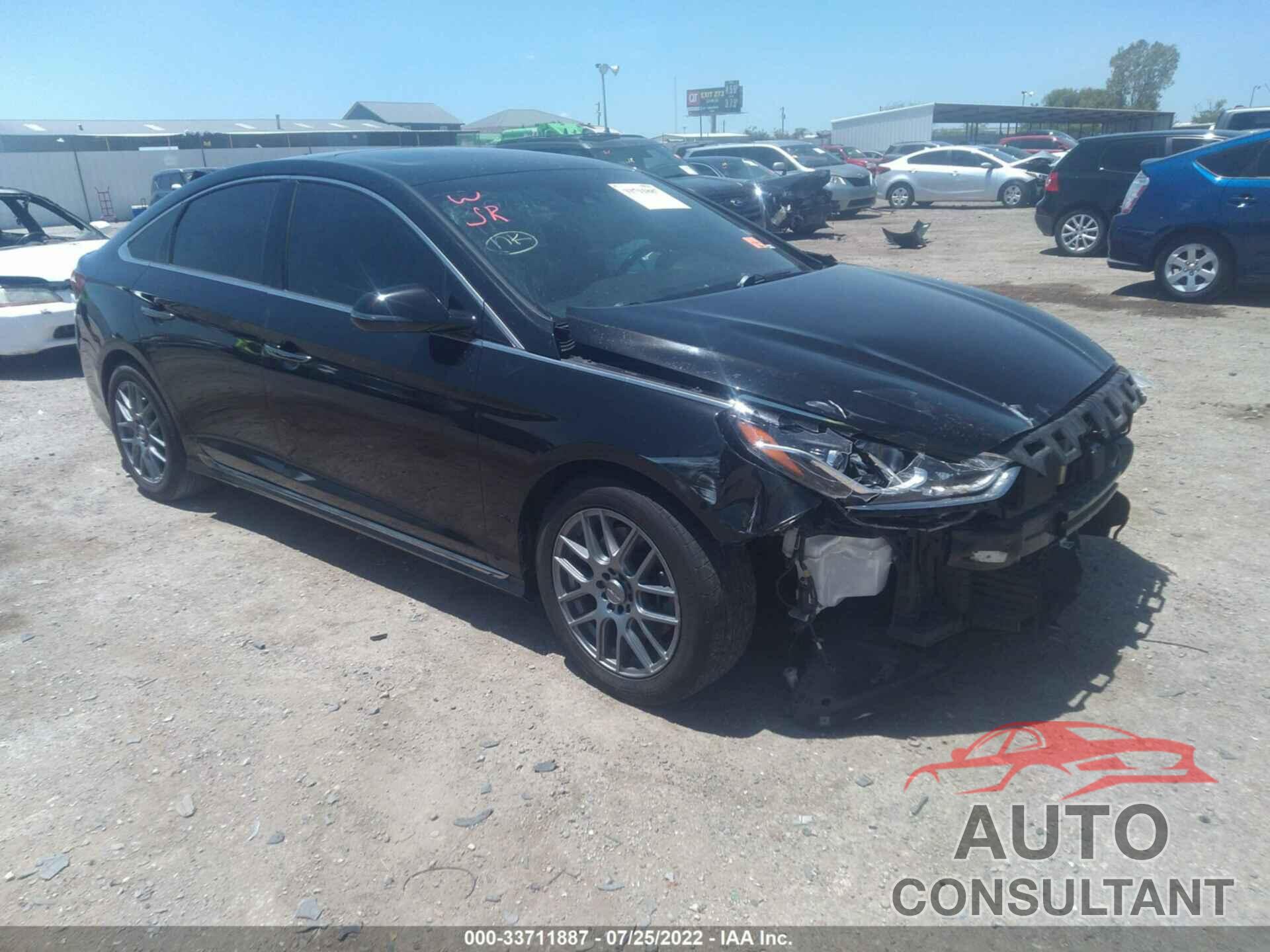 HYUNDAI SONATA 2018 - 5NPE34AF1JH704977