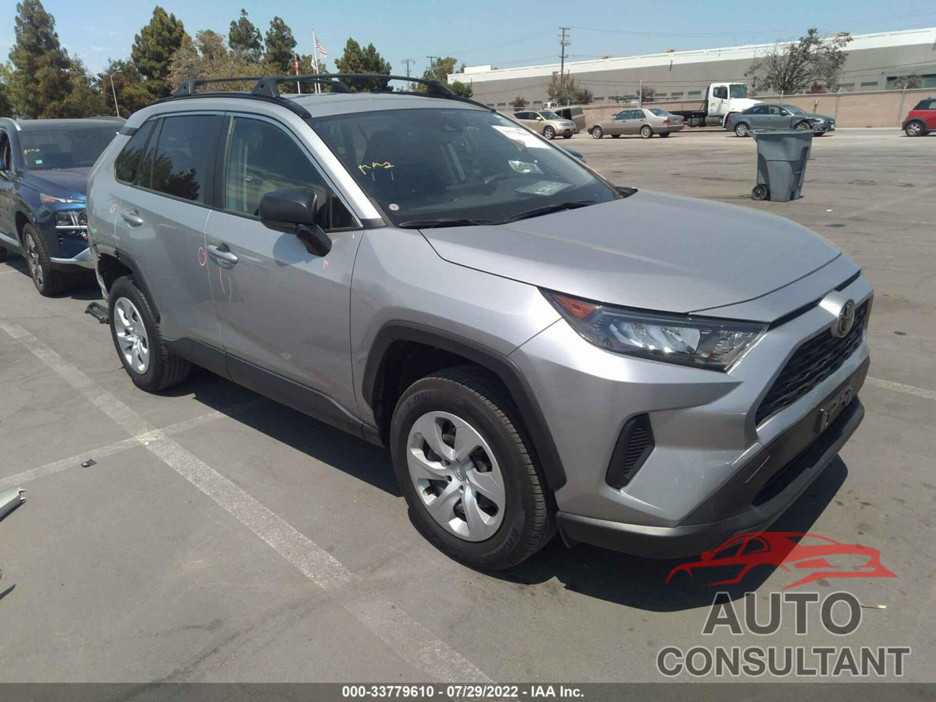 TOYOTA RAV4 2019 - JTMH1RFV0KJ007194