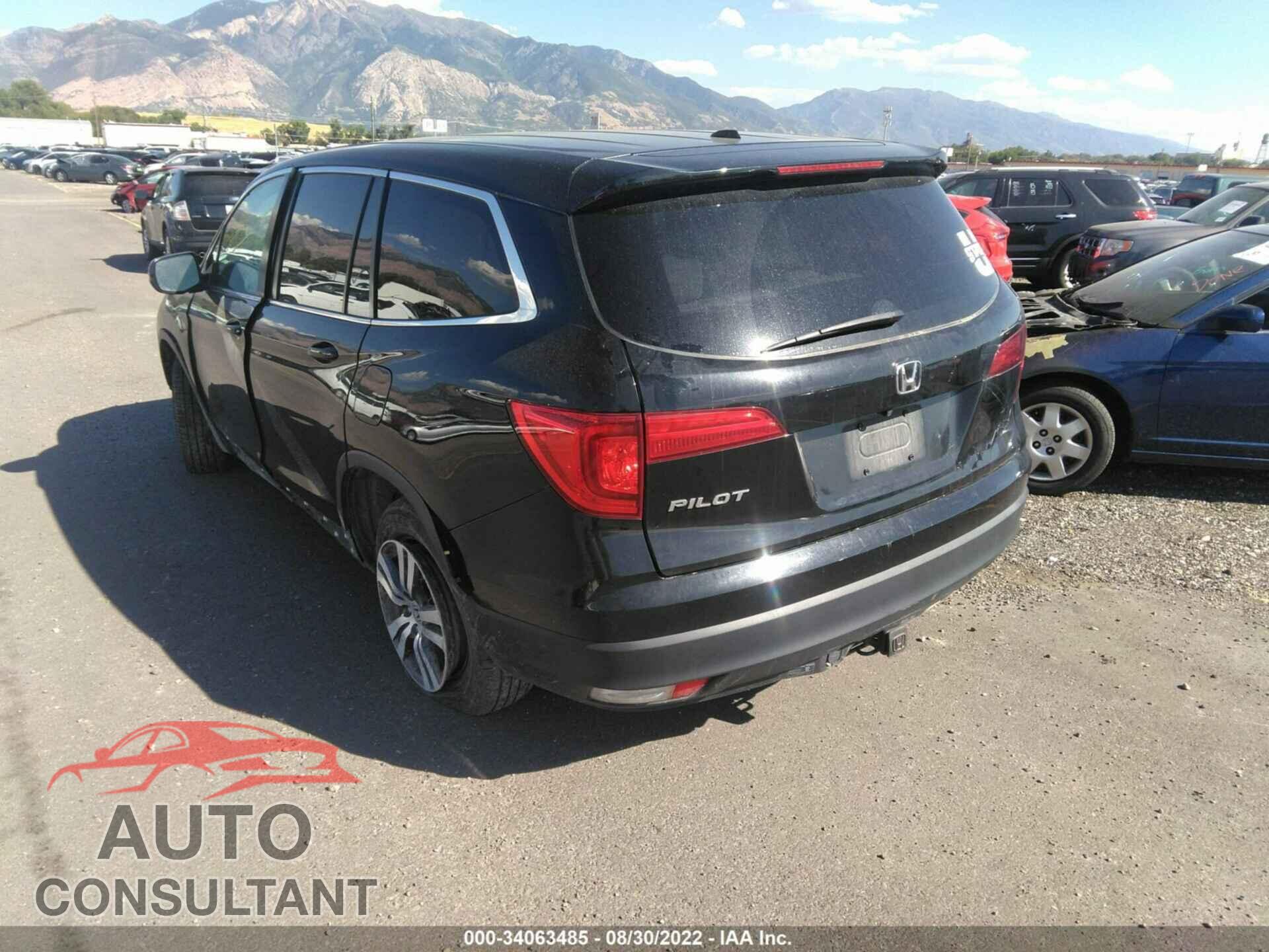 HONDA PILOT 2017 - 5FNYF6H58HB013838