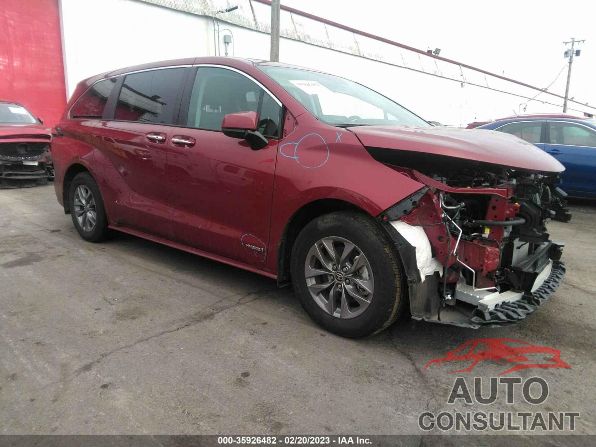 TOYOTA SIENNA 2021 - 5TDYRKEC2MS039537