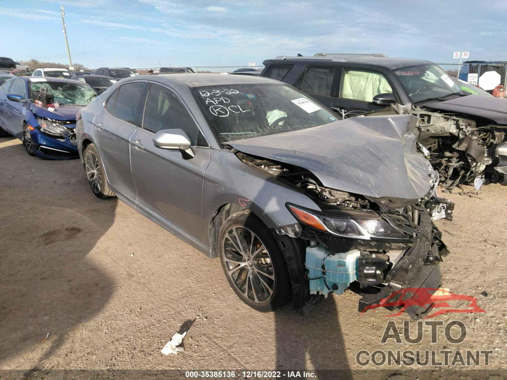 TOYOTA CAMRY 2019 - 4T1B11HK0KU745131
