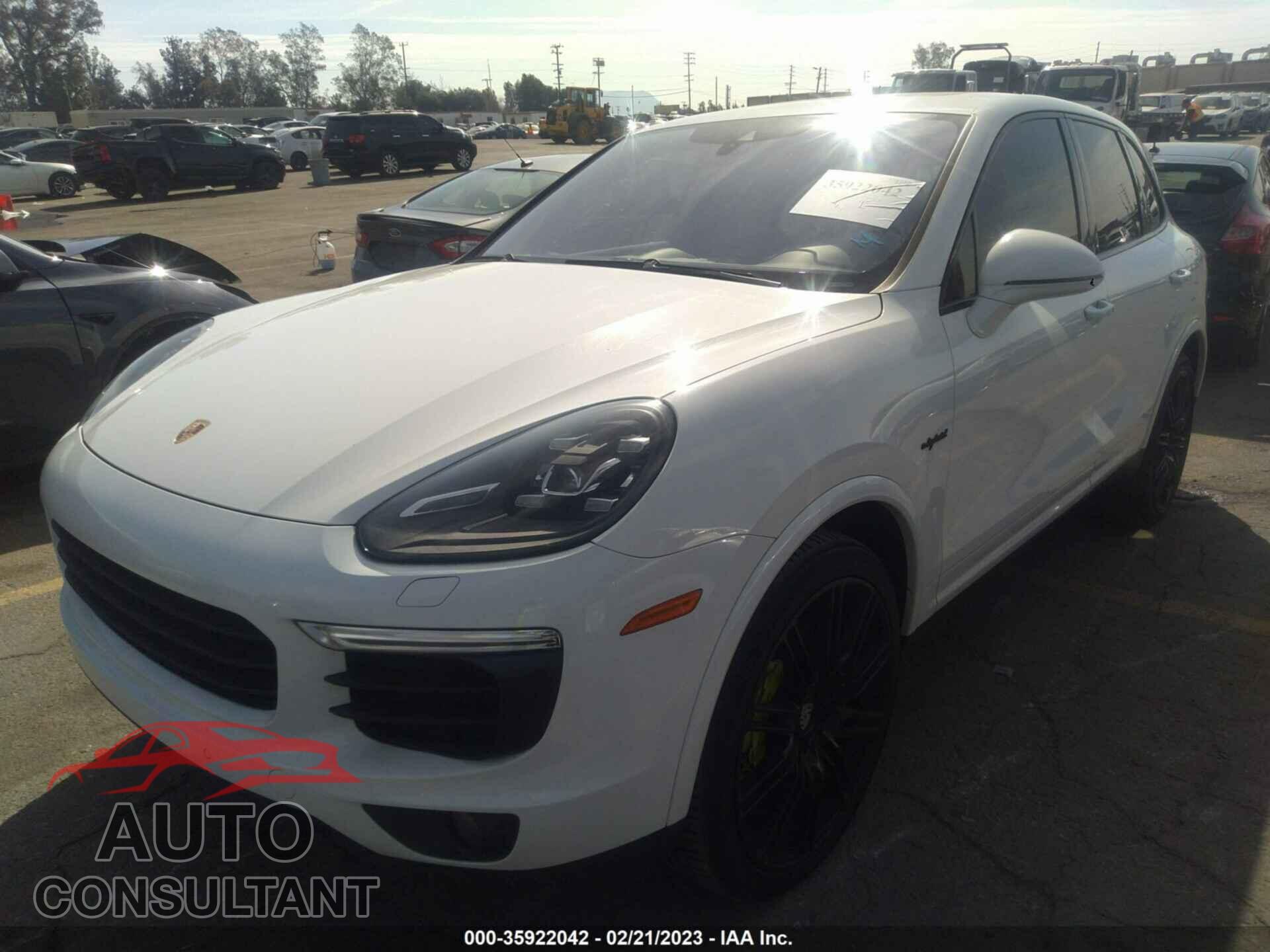 PORSCHE CAYENNE 2017 - WP1AE2A22HLA68956