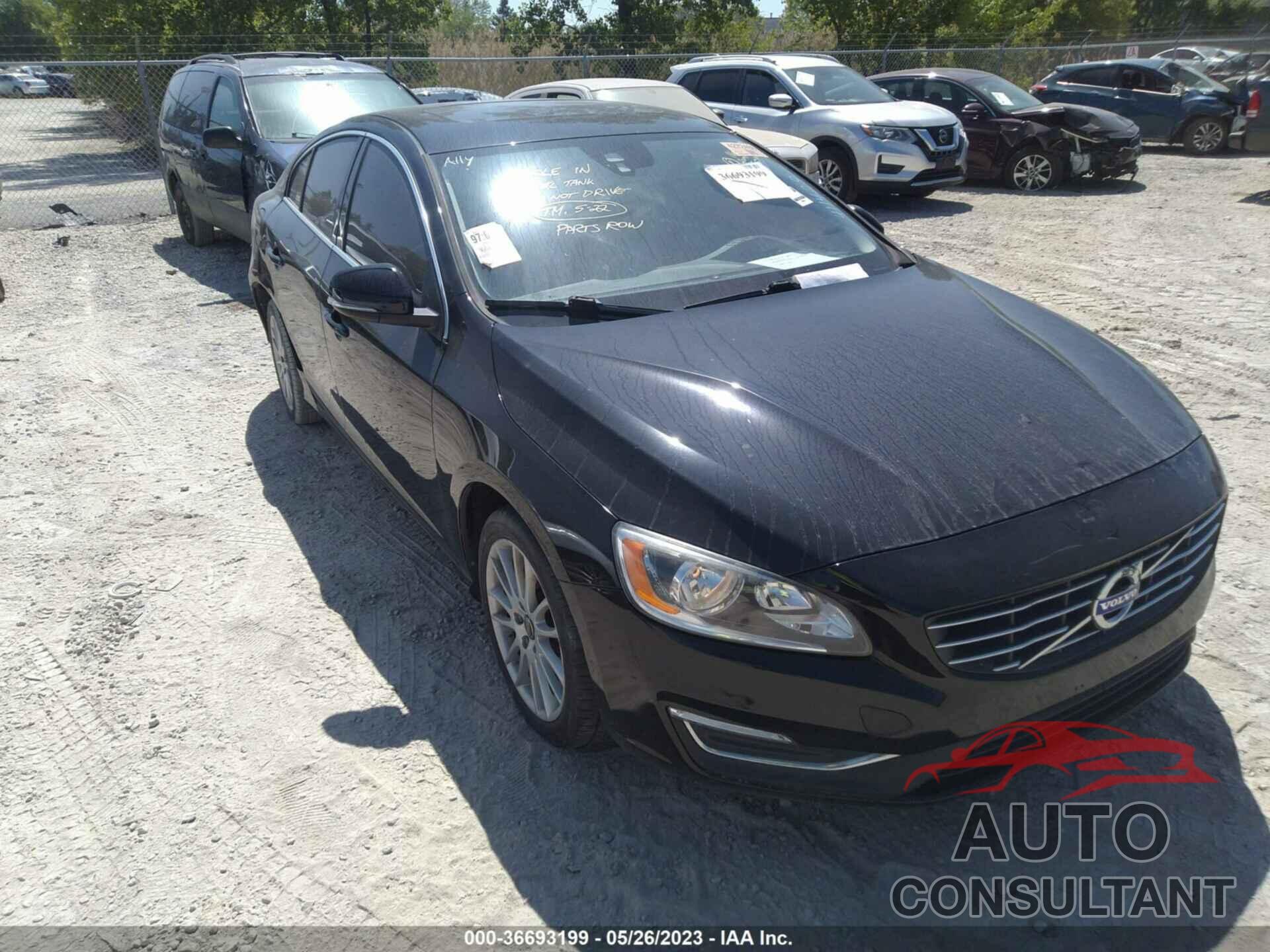 VOLVO S60 2016 - YV126MFK0G2411429