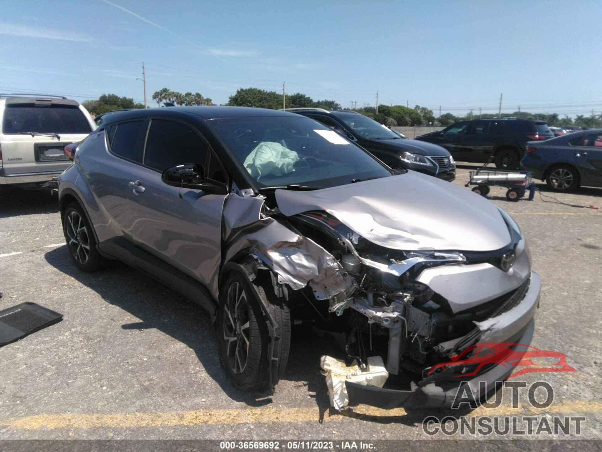 TOYOTA C-HR 2019 - NMTKHMBX7KR073870