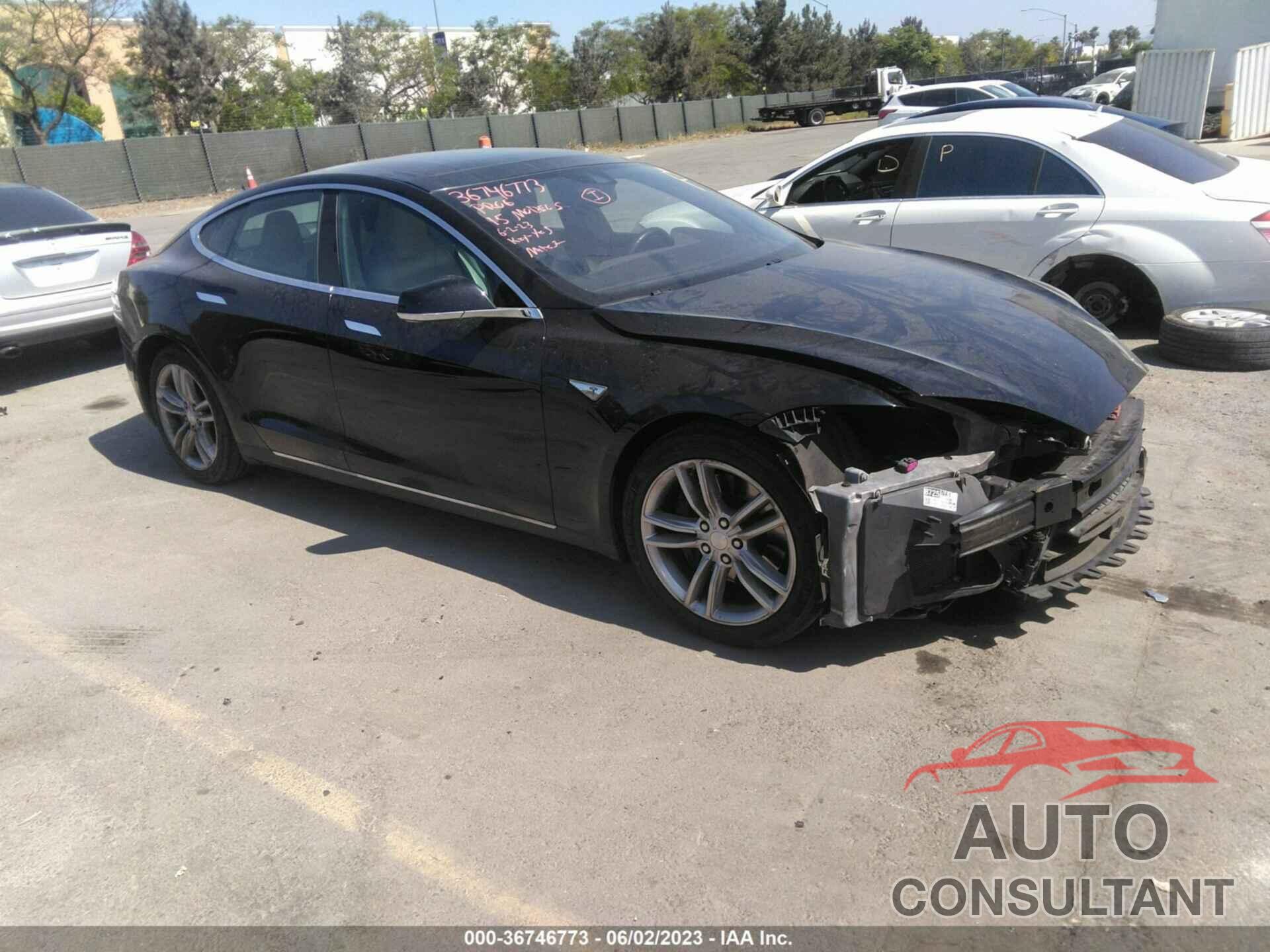 TESLA MODEL S 2015 - 5YJSA1S16FF100342